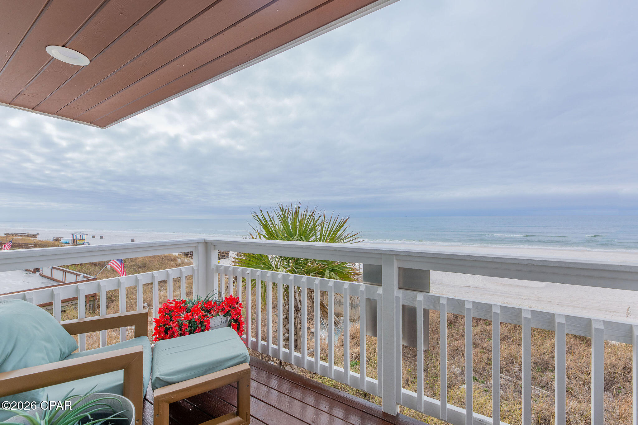 5903 Gulf Drive — photo