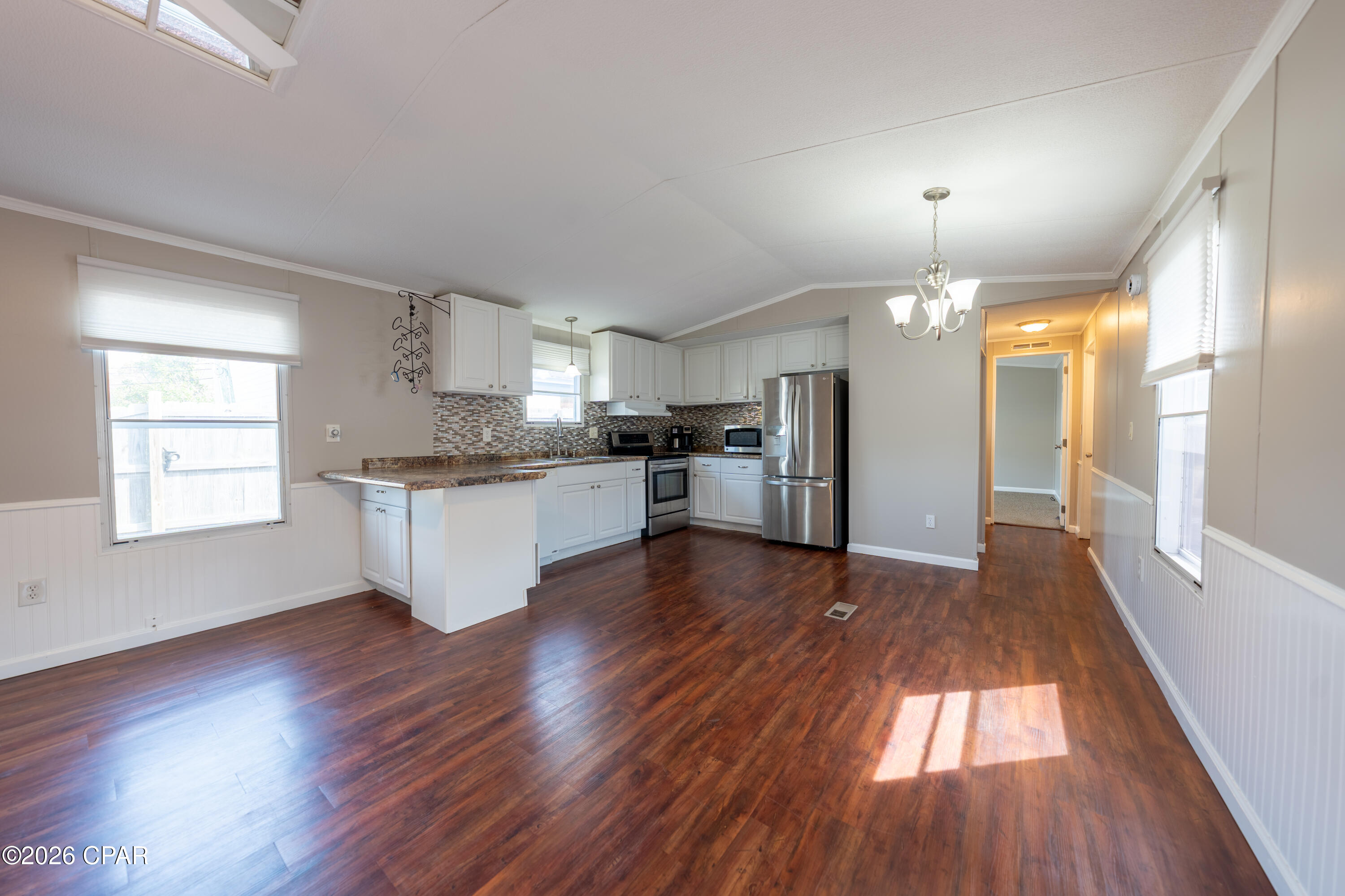 4315 Catherine Street — photo