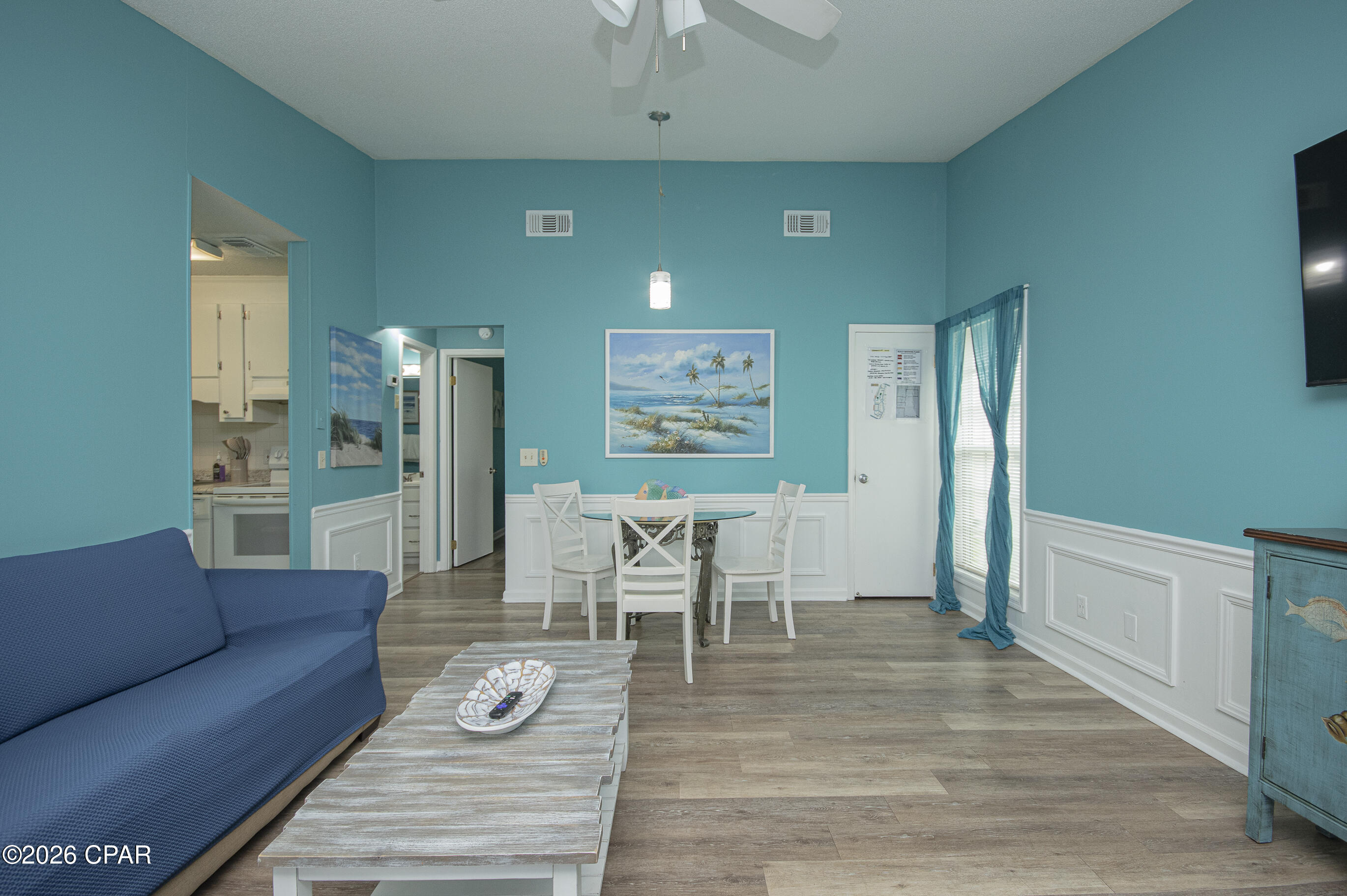 17462 Front Beach Road 18D — photo