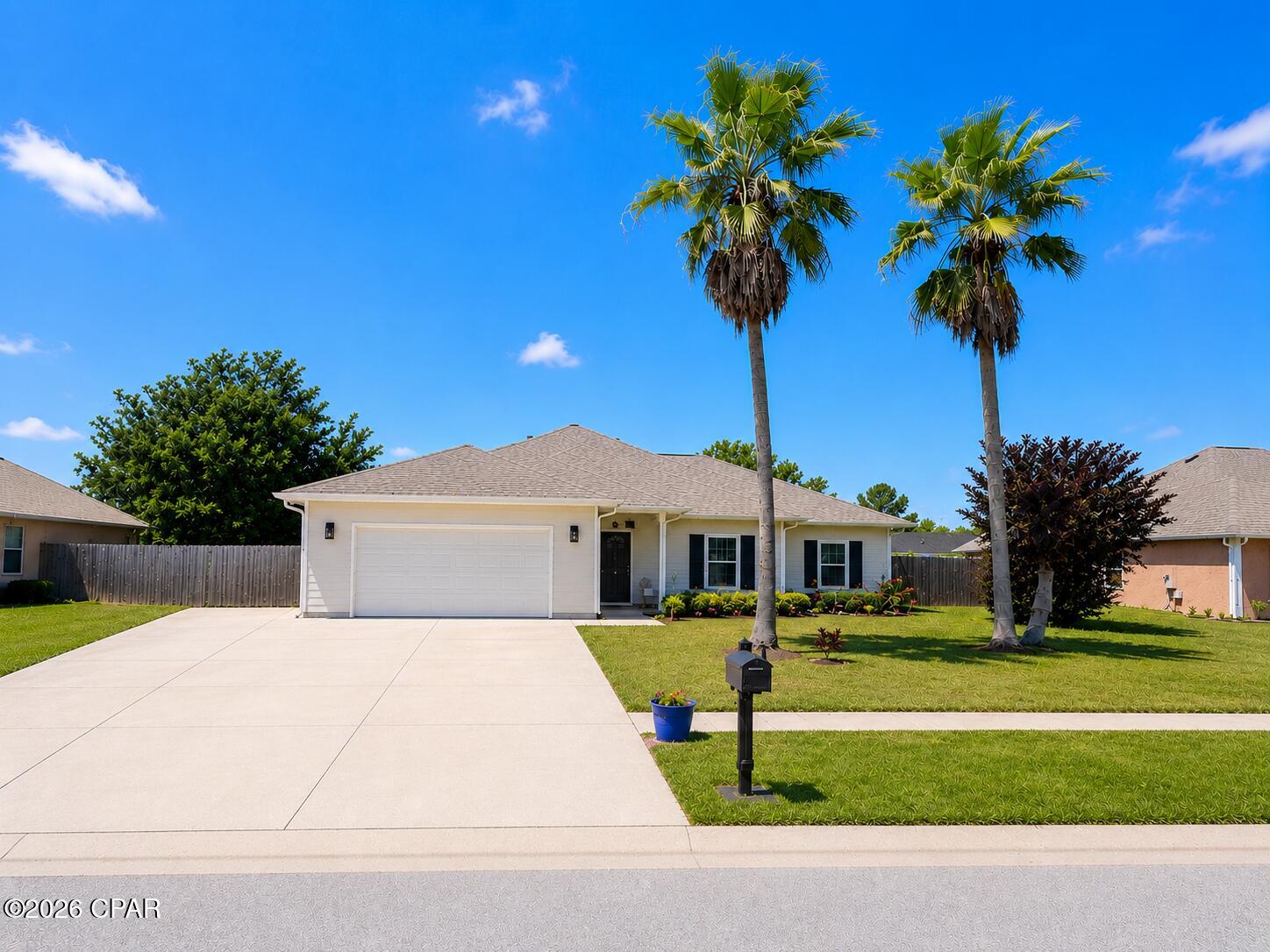 909 Mallory Drive — photo