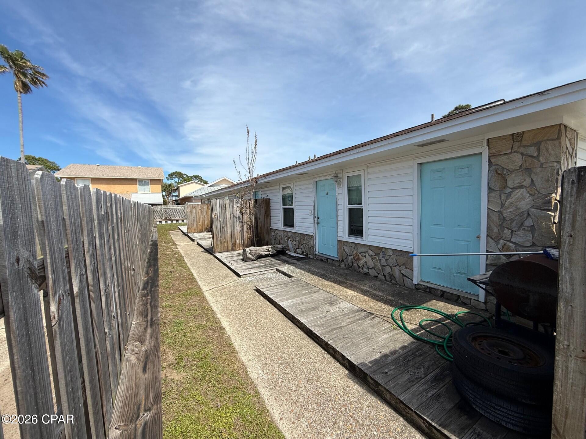 6218 Hilltop Avenue A,B,C — photo