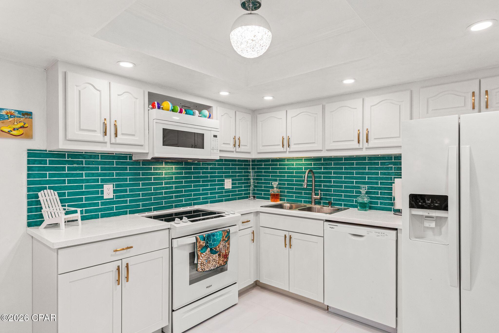 23223 Front Beach Road a-324 — photo