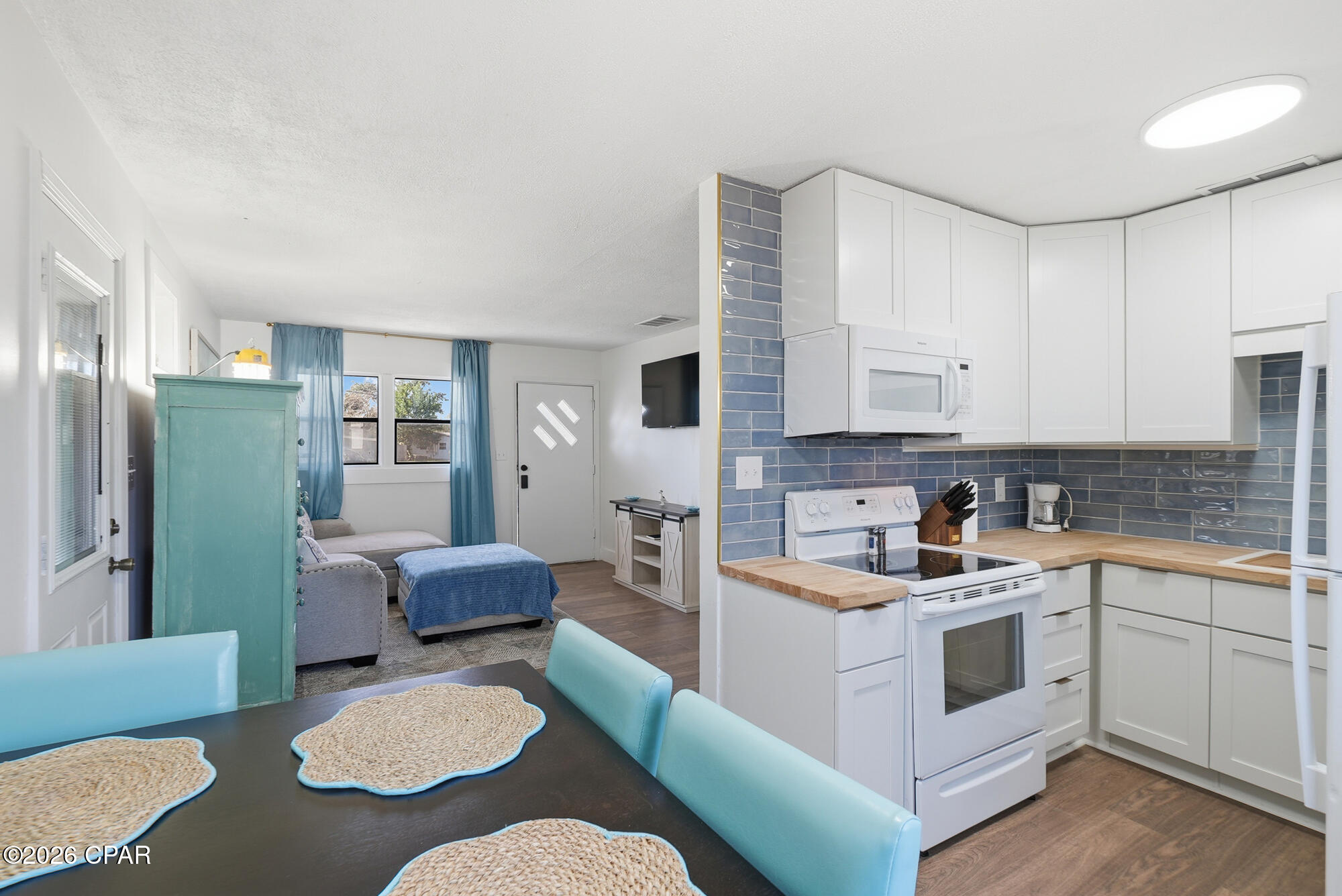 3014 W 21st Court — photo
