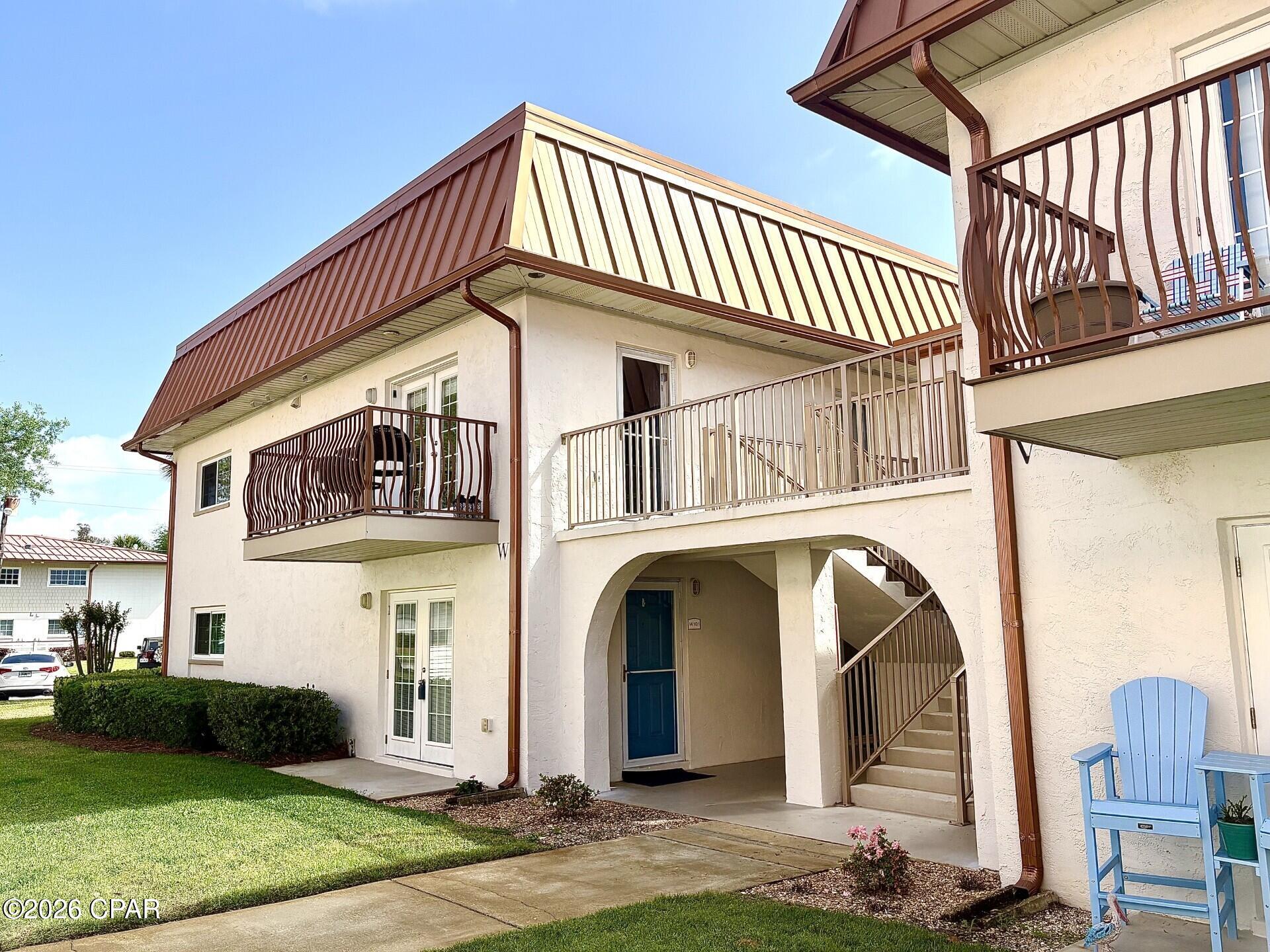 2100 W Beach Drive W101 — photo