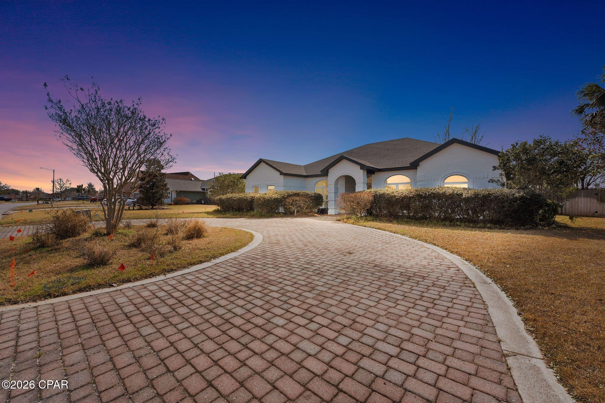 3244 Country Club Drive — photo