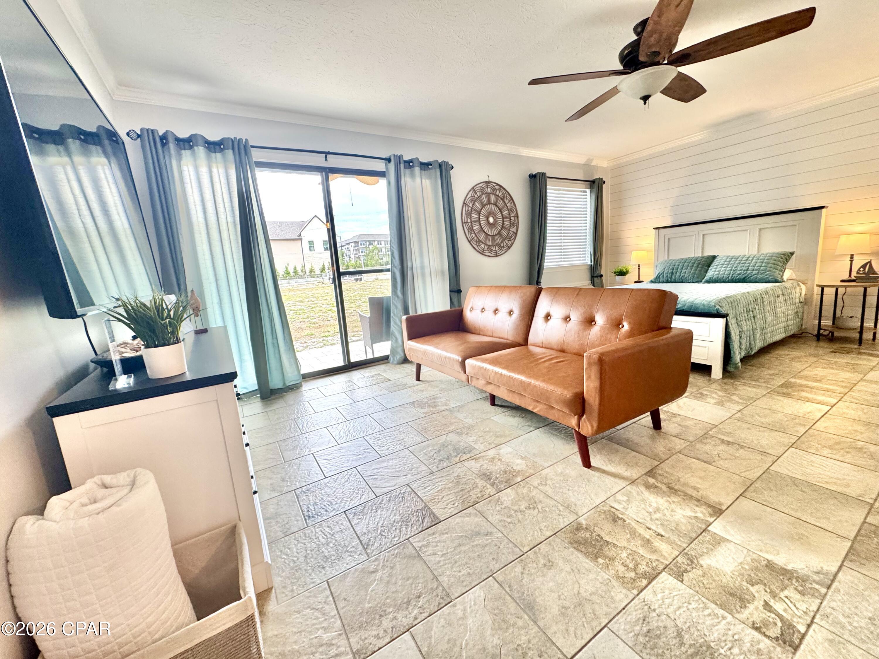 101 Cain Road H — photo