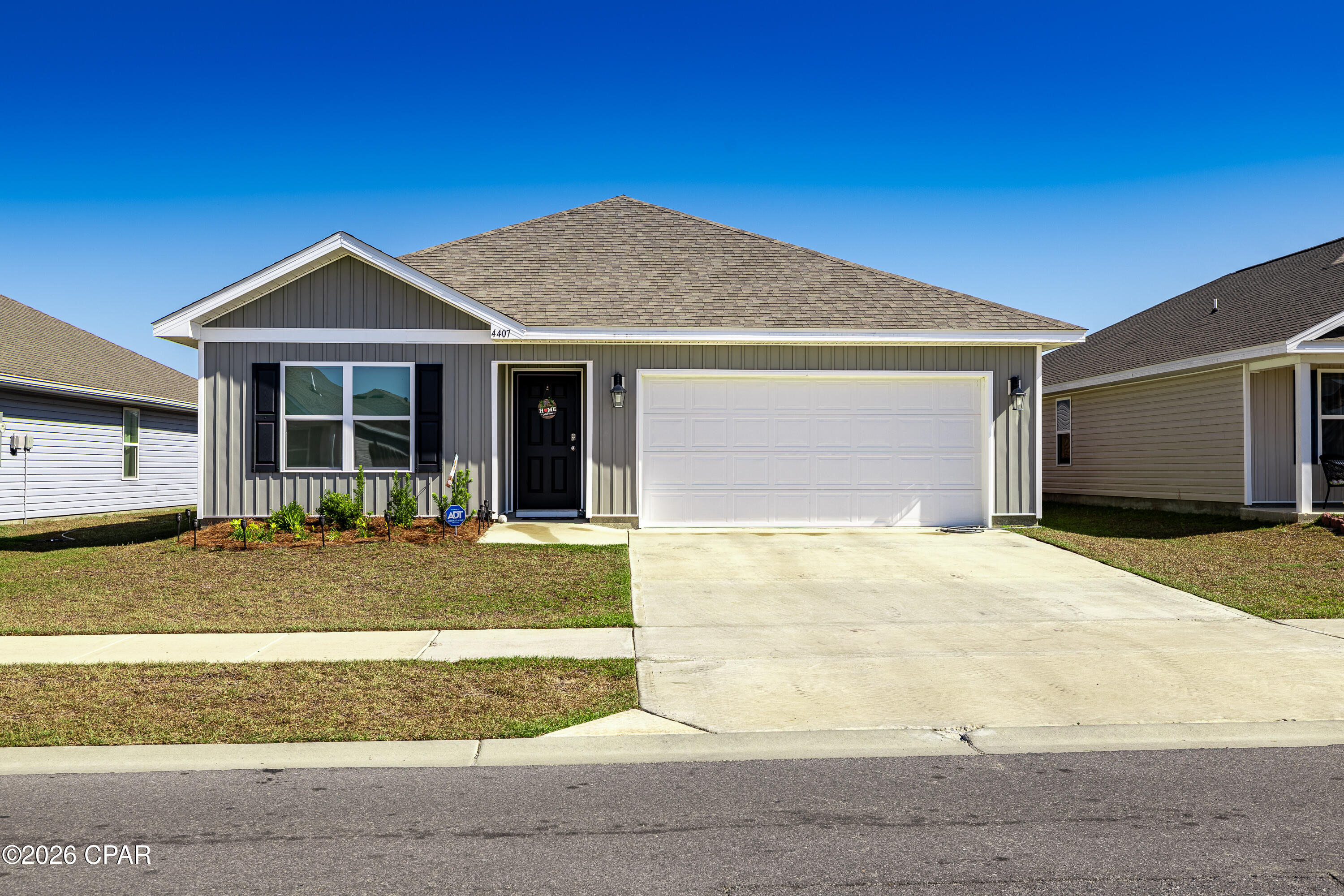 4407 Riparian Lane — photo