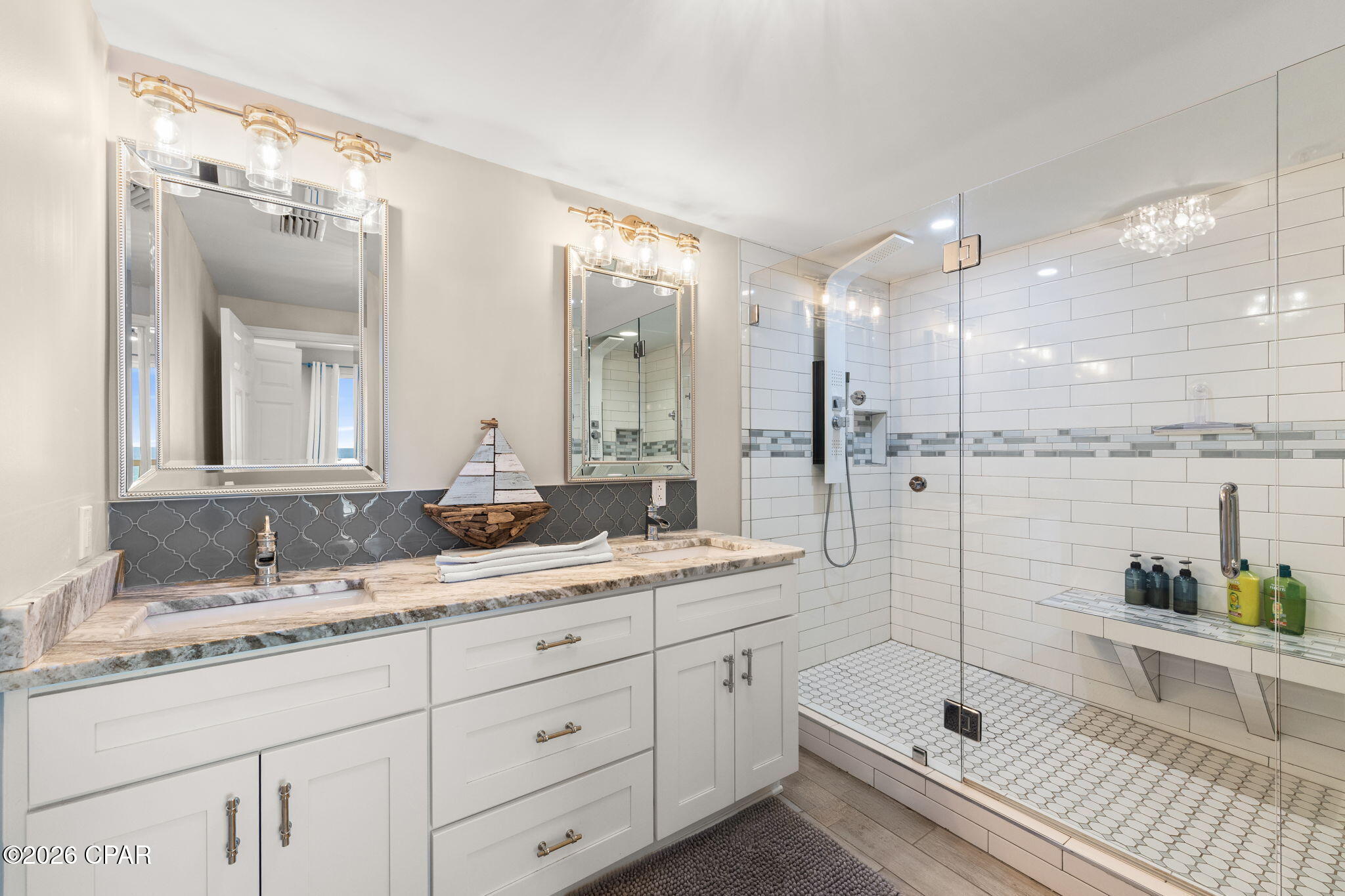 5115 Gulf Drive 409 — photo