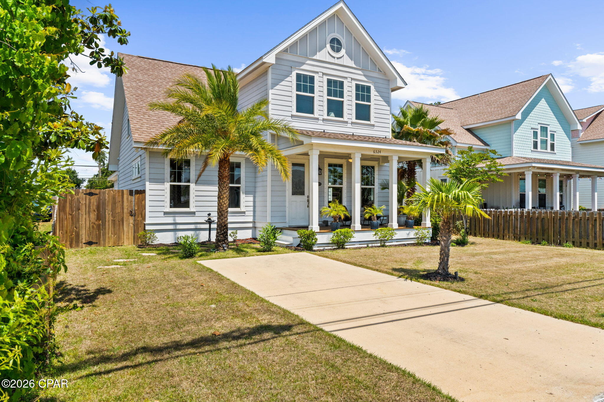 6324 N Lagoon Drive — photo
