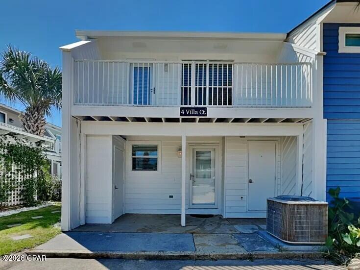 4 Villa Court — photo