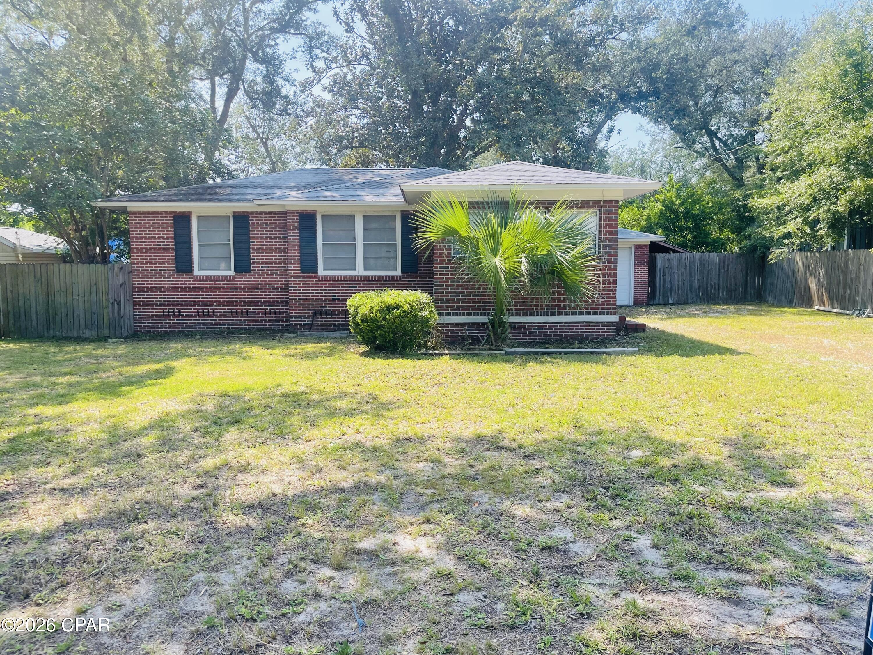 111 N Marie Drive — photo