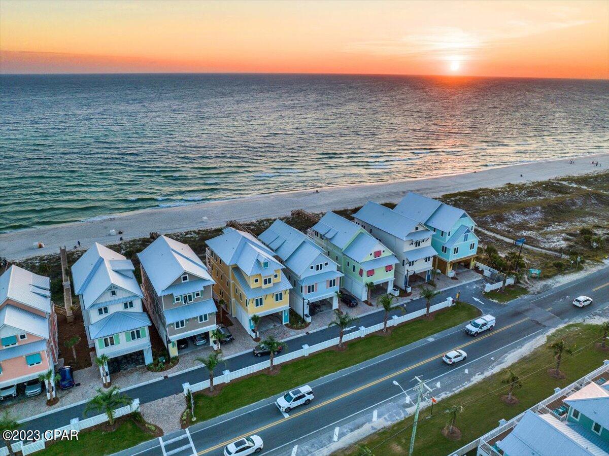 13659 Front Beach Road — photo