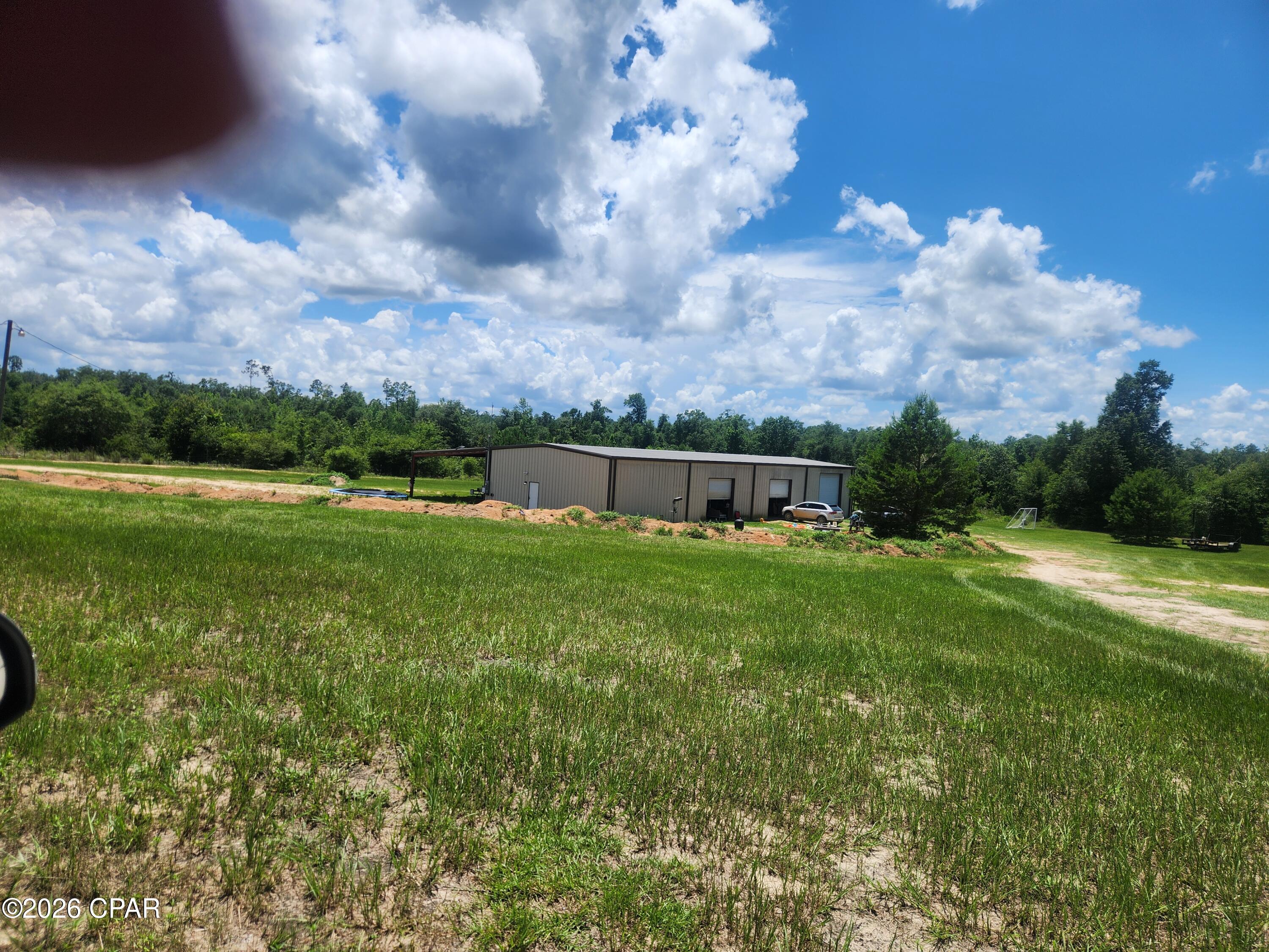 1529 Azo Lane — photo