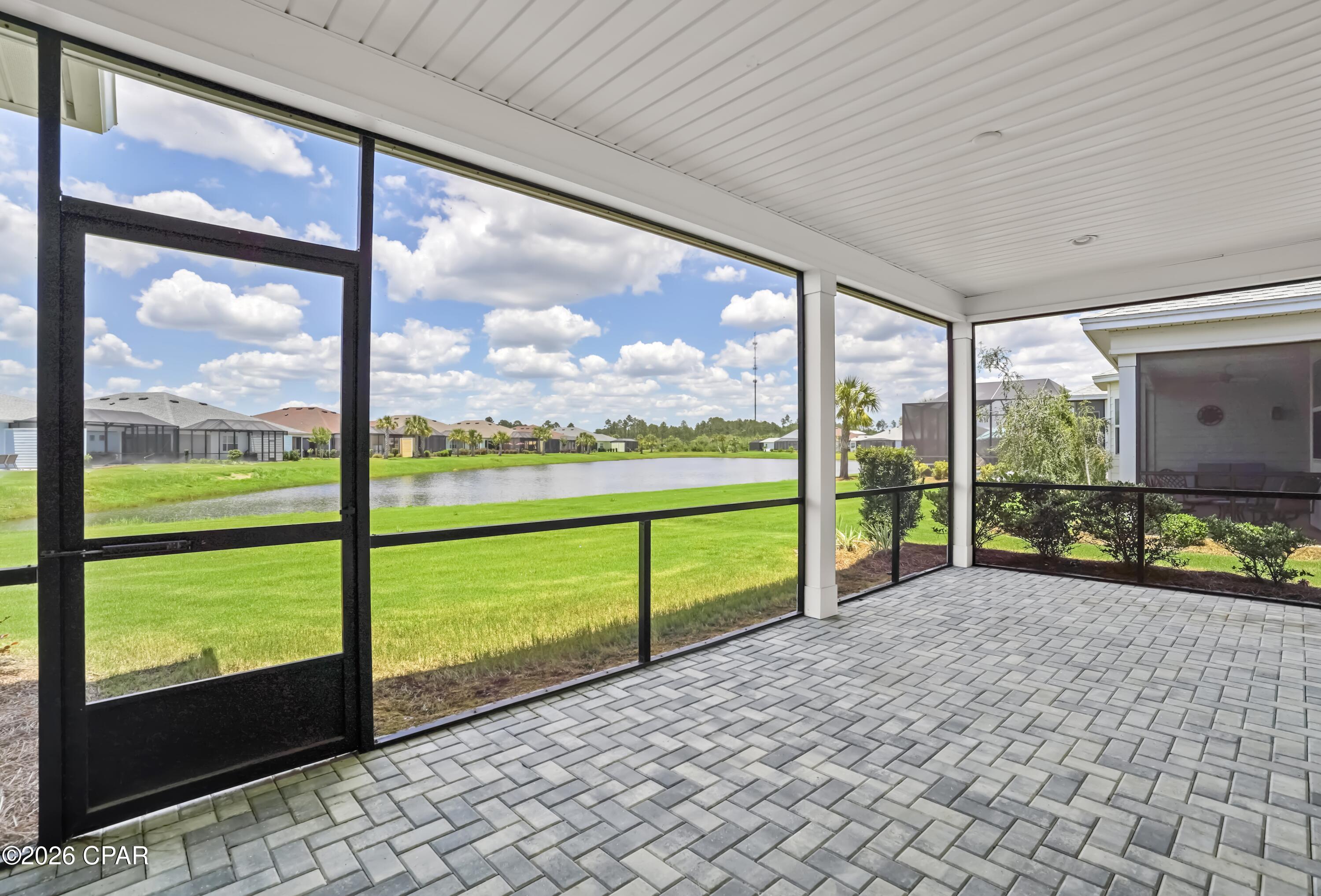 8470 Coral Reef Way — photo