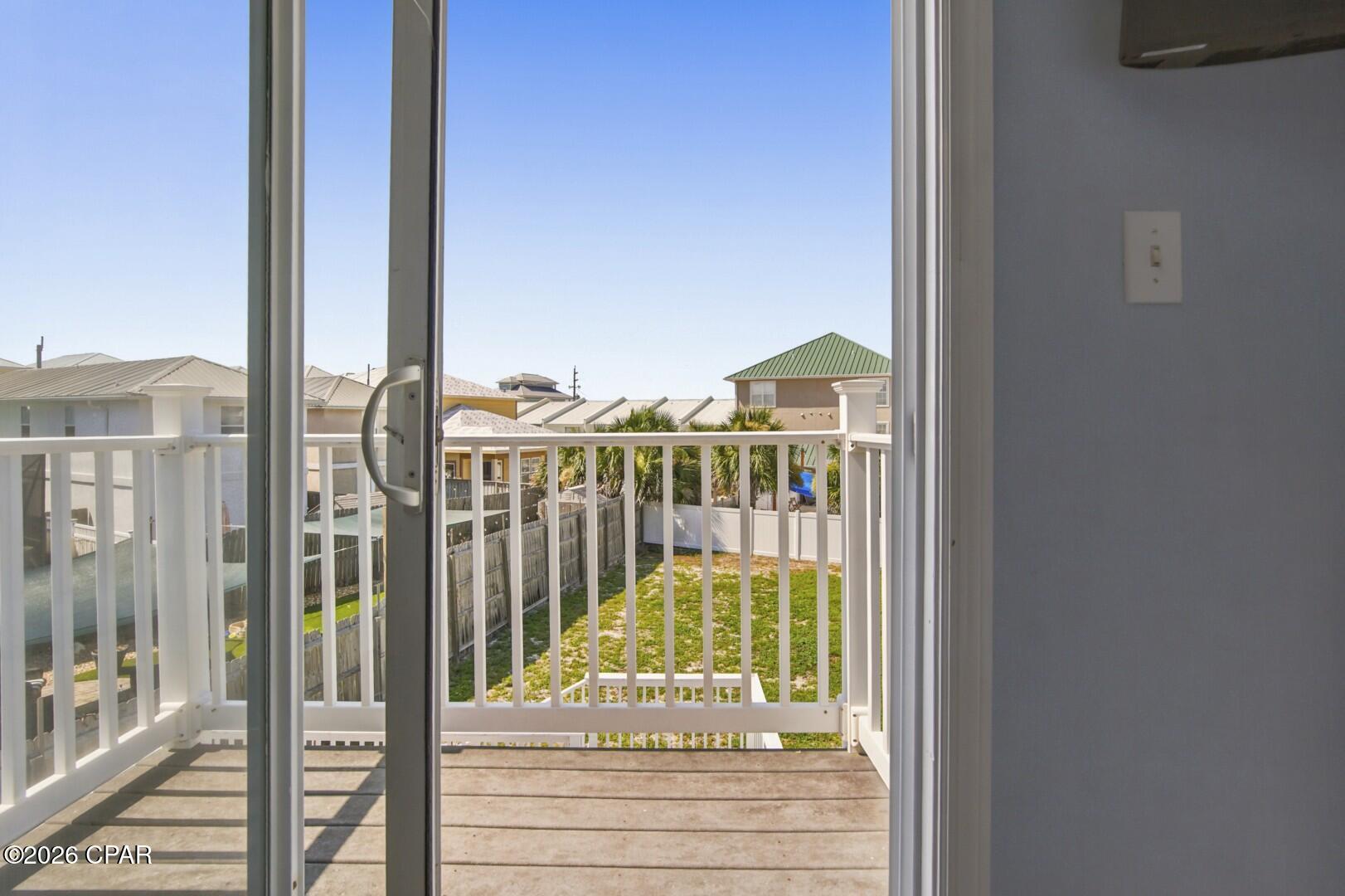 208 Le Grand Drive — photo