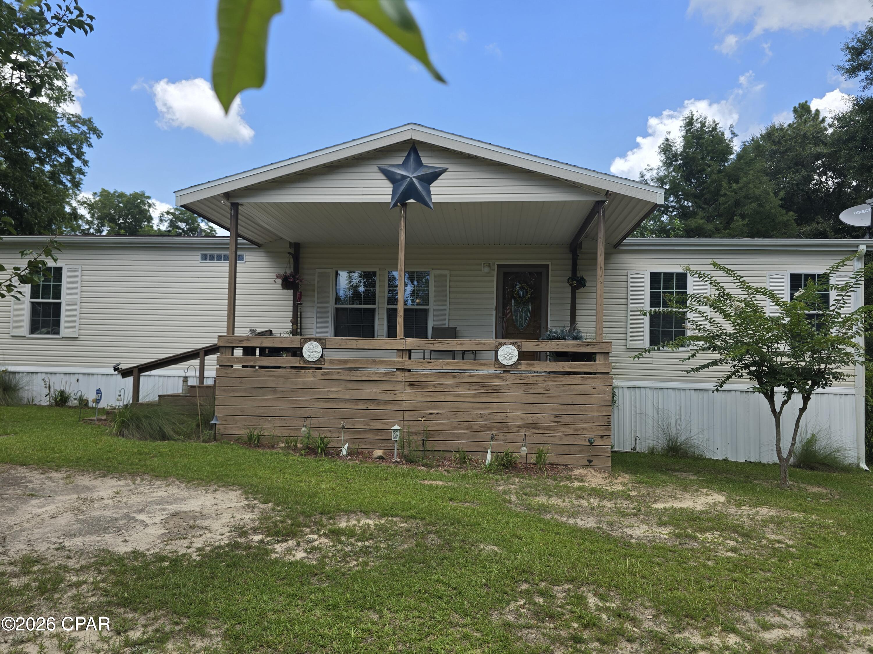 1744 Highway 90 — photo