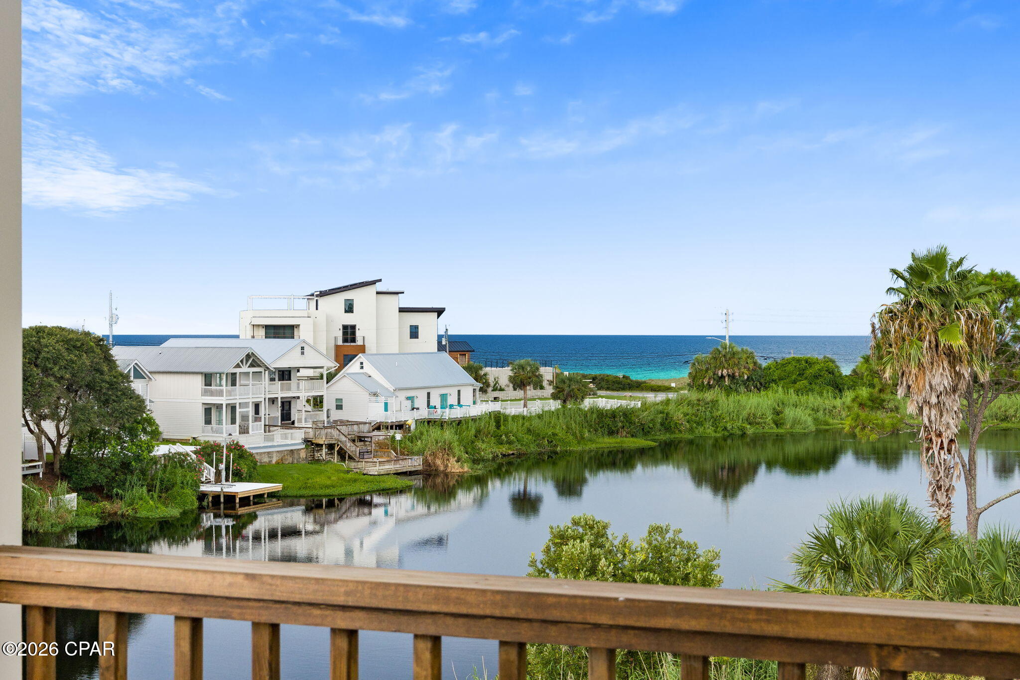 340 Le Grand Drive — photo