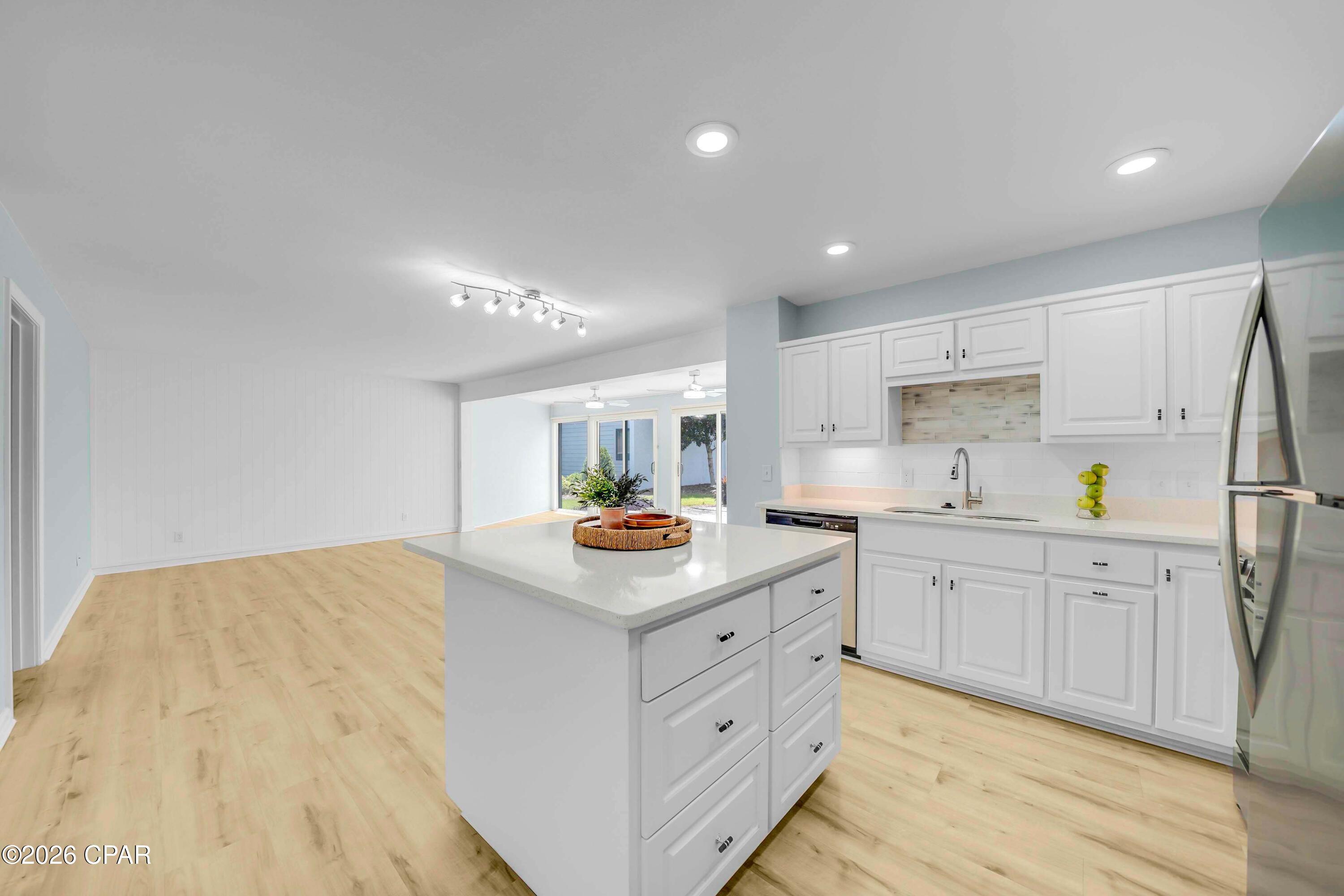 4726 Bay Point Road a110 — photo