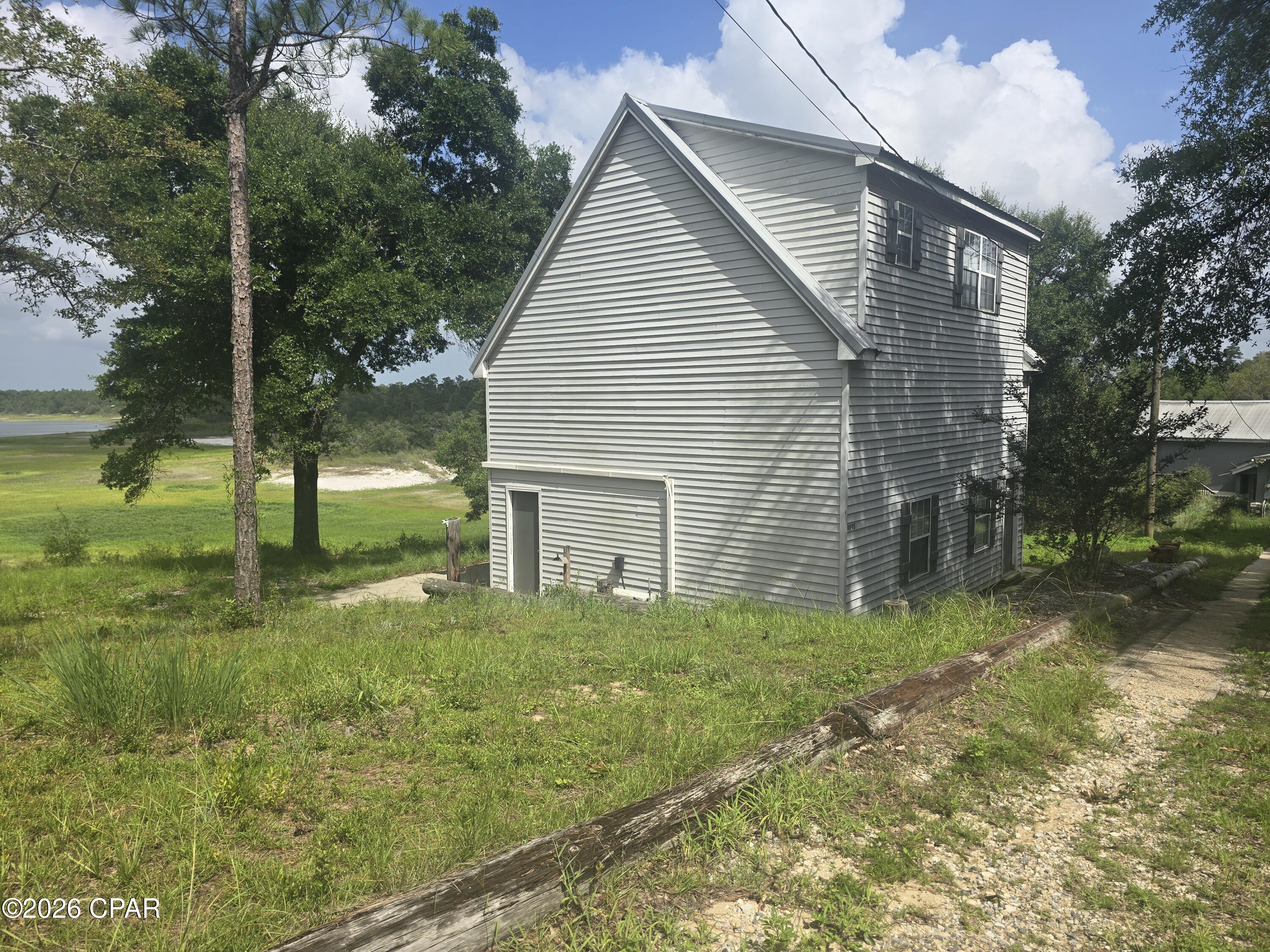 4995 Porter Pond Road — photo