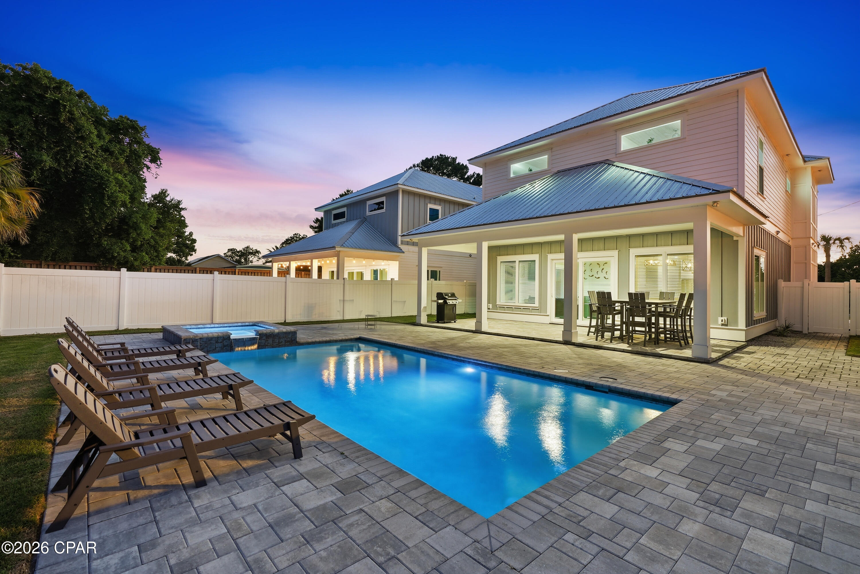322 E Lakeshore Drive — photo