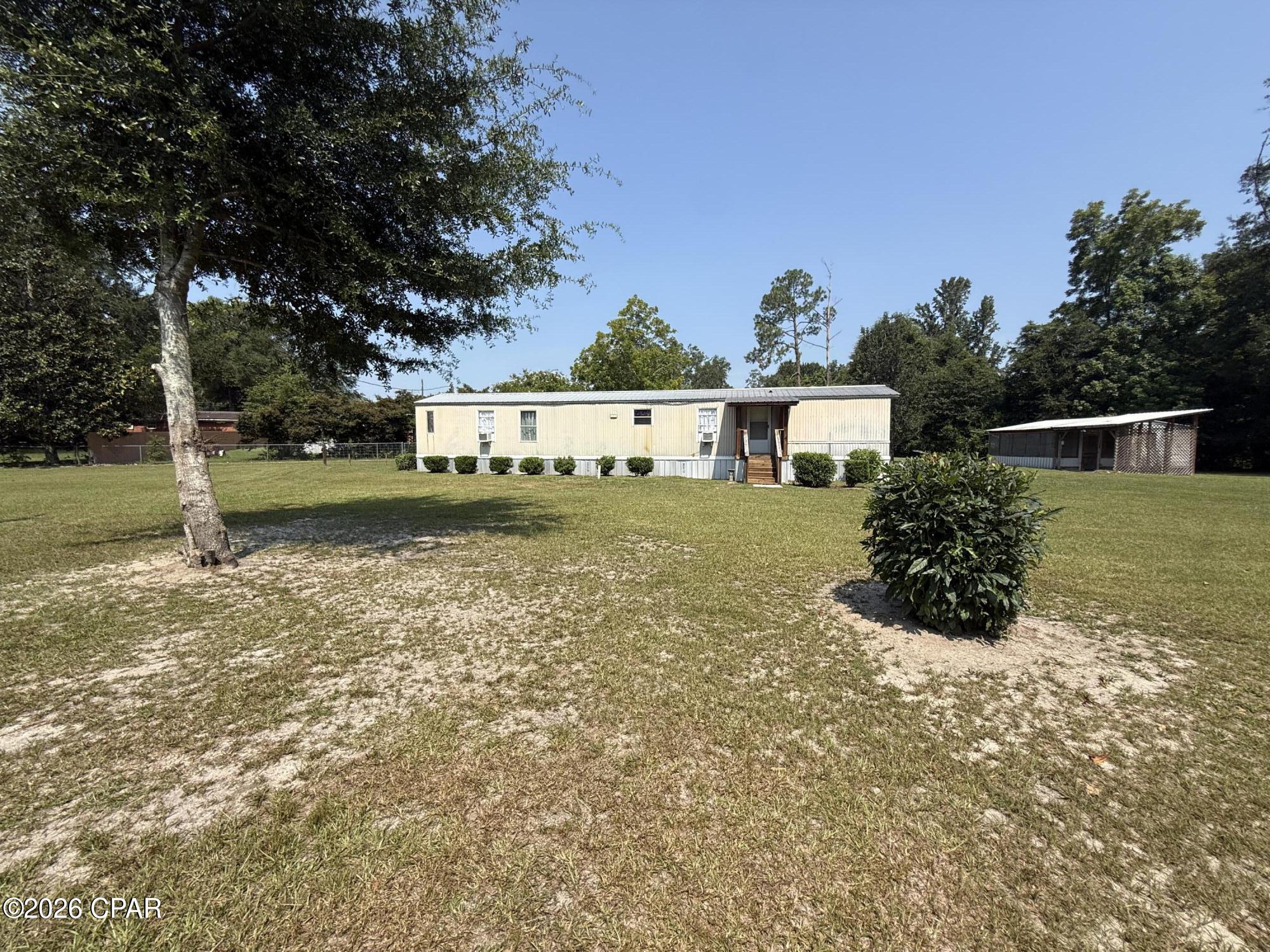 3210 Hughes Lane — photo