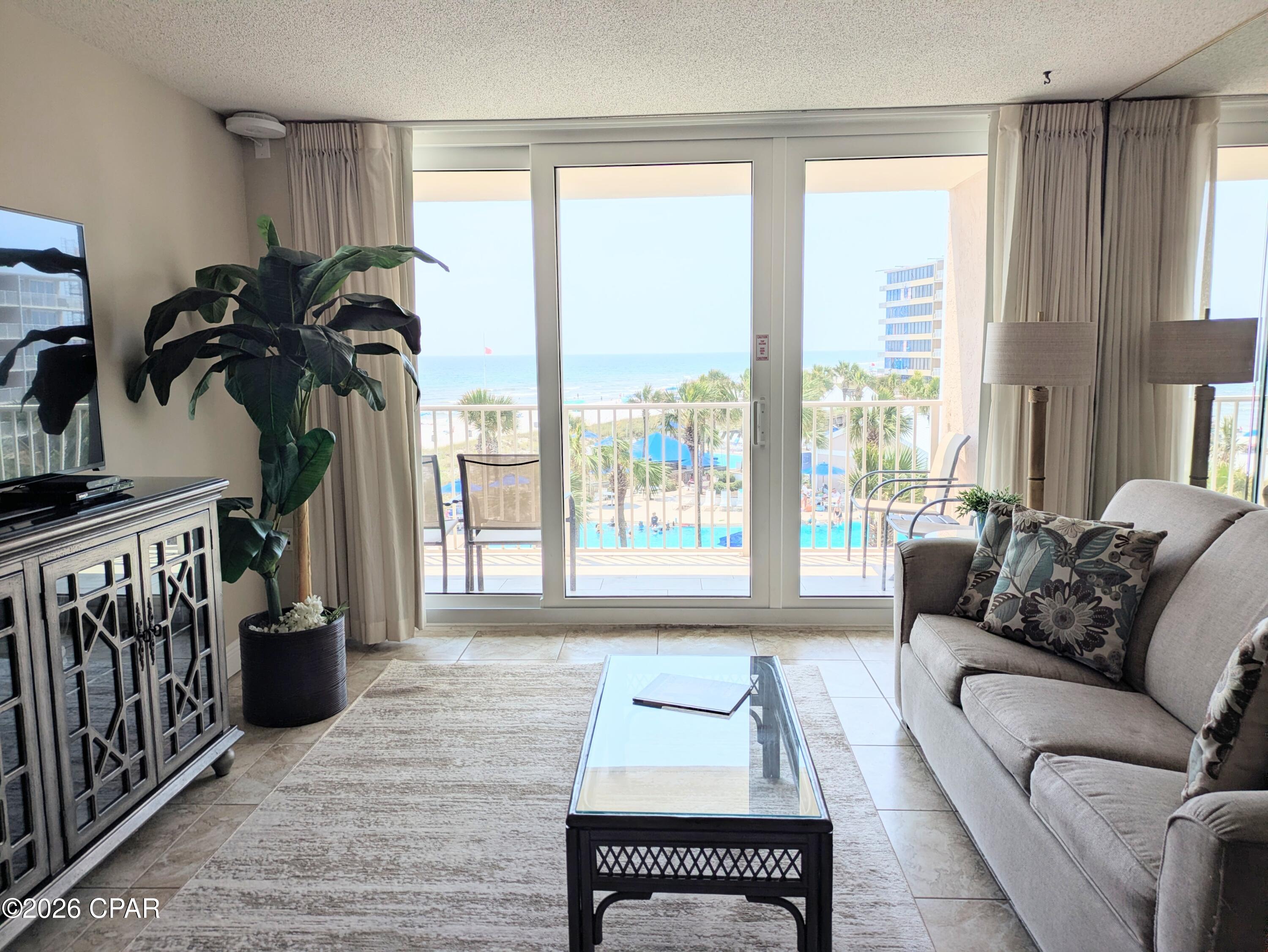 7205 Thomas Drive C305 — photo