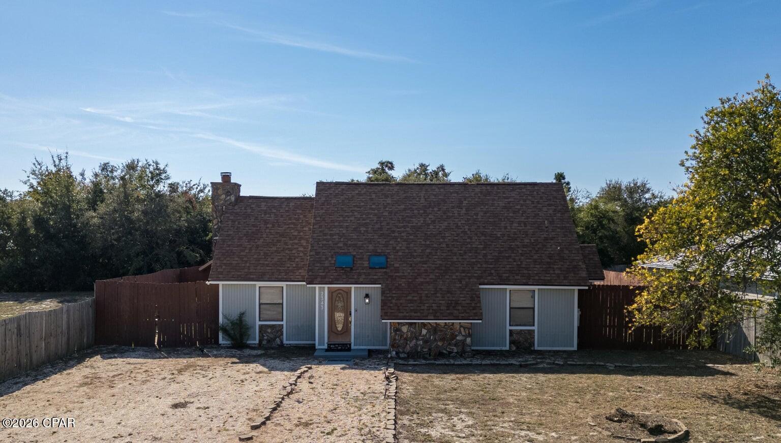 2343 Grand Oaks Lane — photo