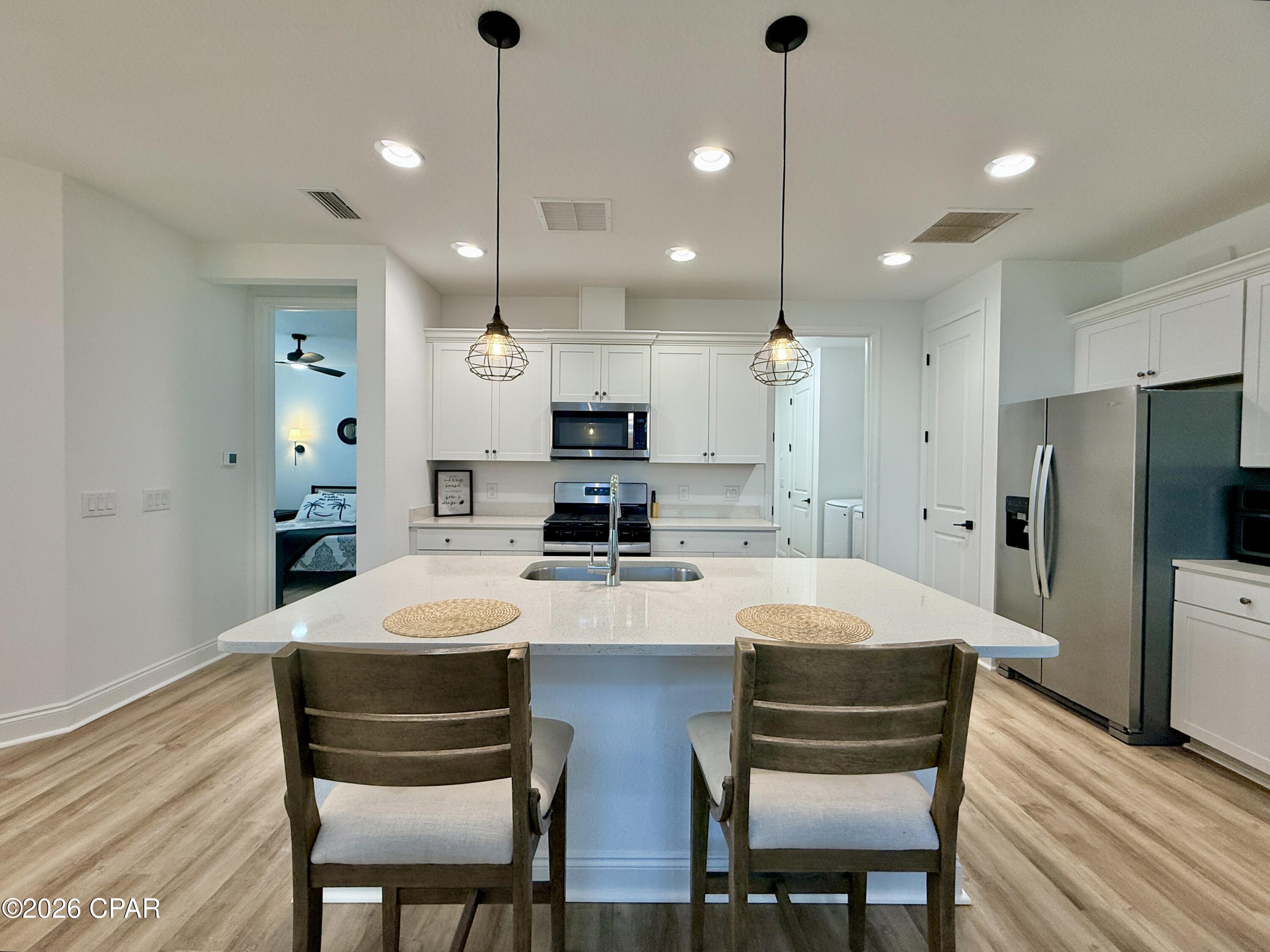 8994 Parrot Place — photo
