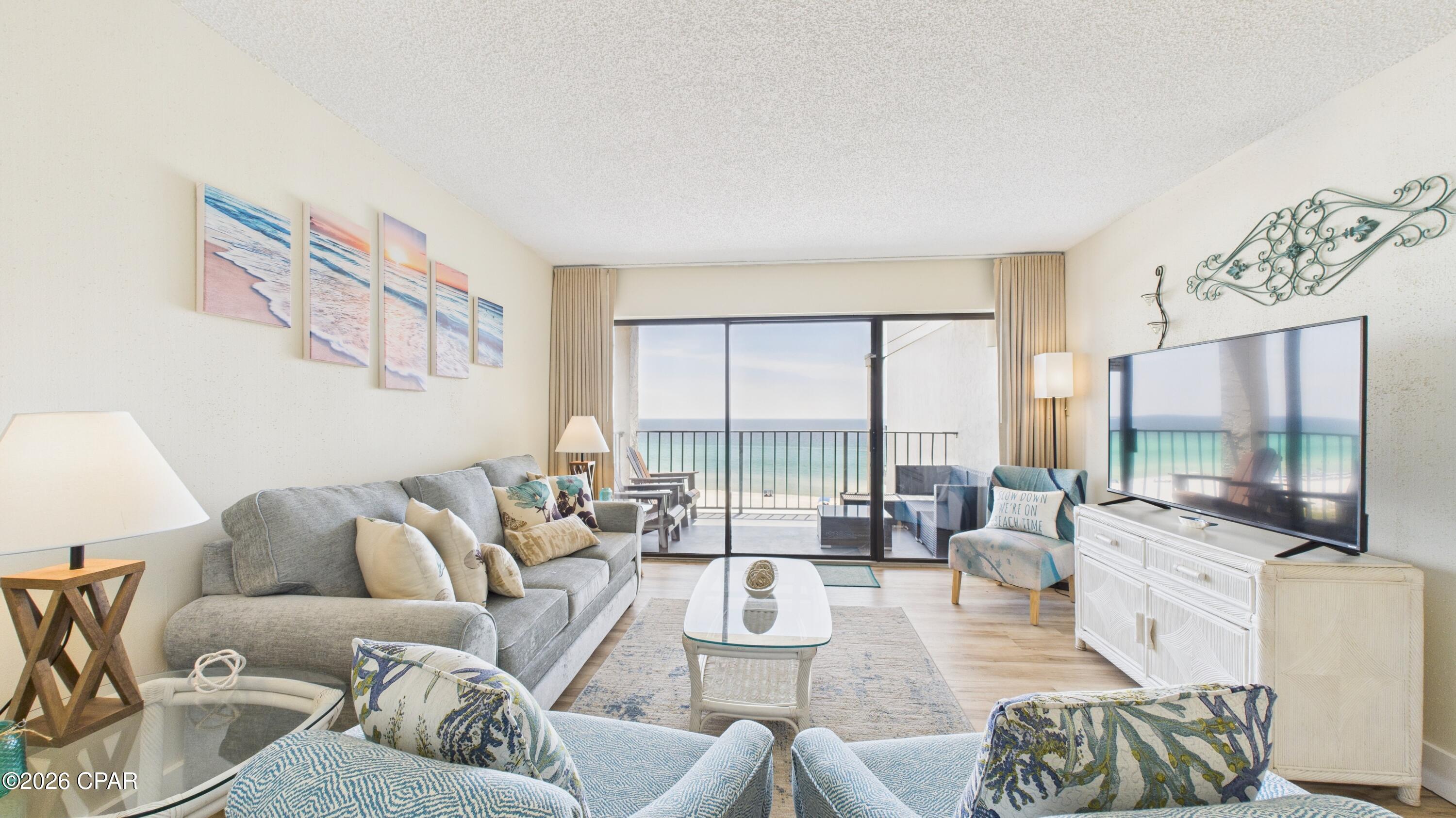 8815 Thomas Drive 806 — photo