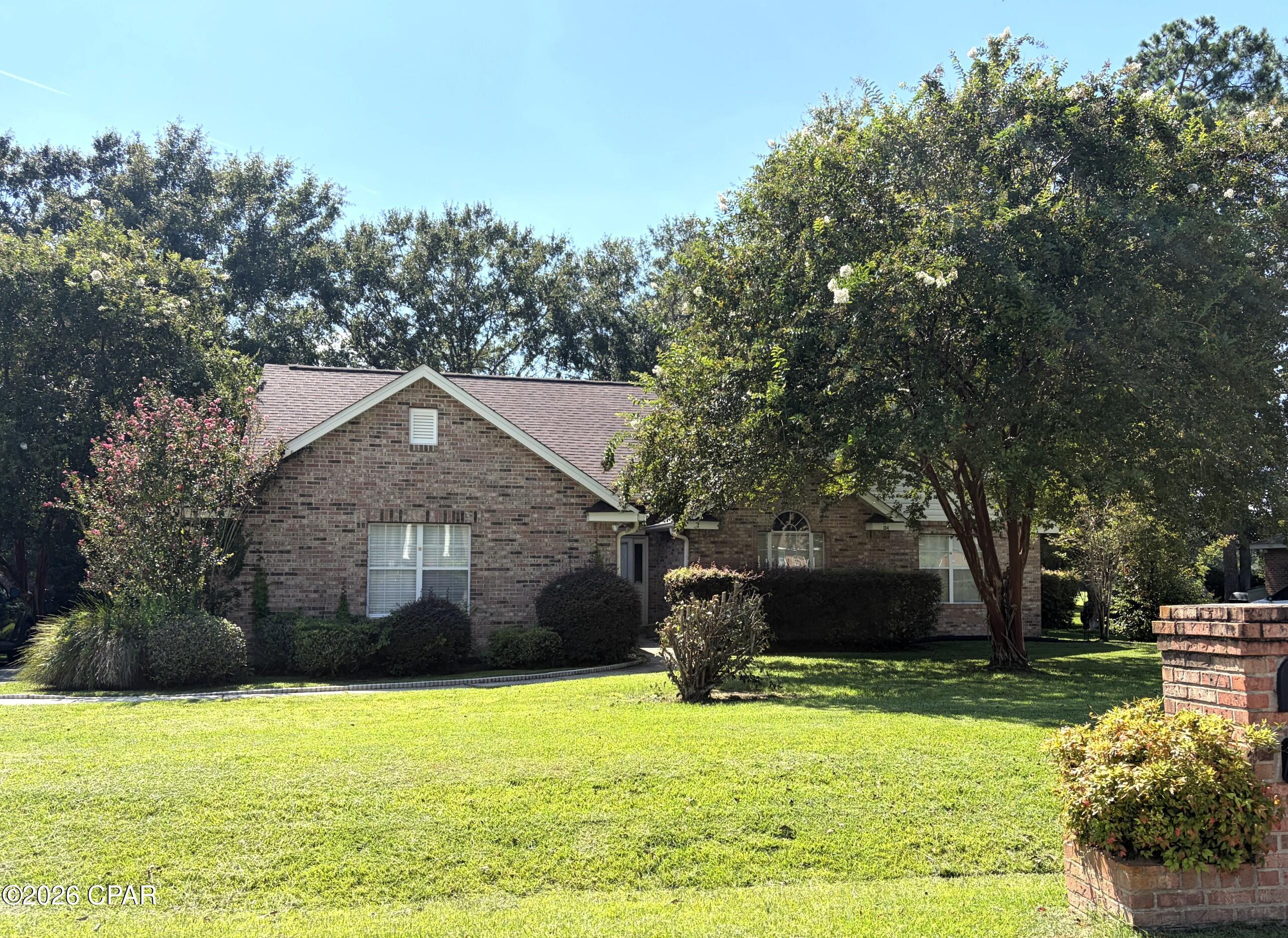 104 Greenway Drive — photo