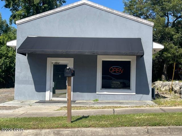 2847 Jefferson Street — photo