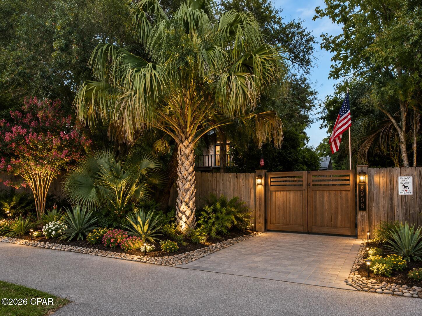 8908 N Lagoon Drive — photo