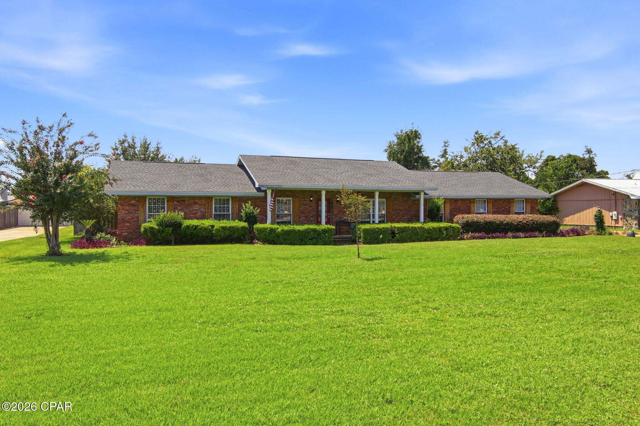 637 Baywood Drive — photo