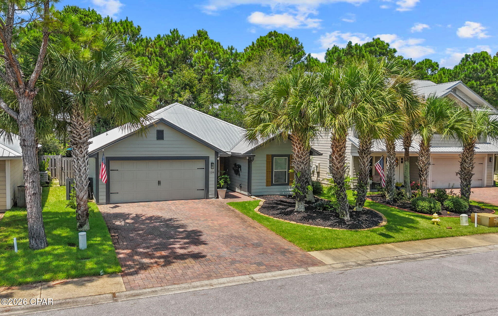 128 Golden Eagle Court — photo