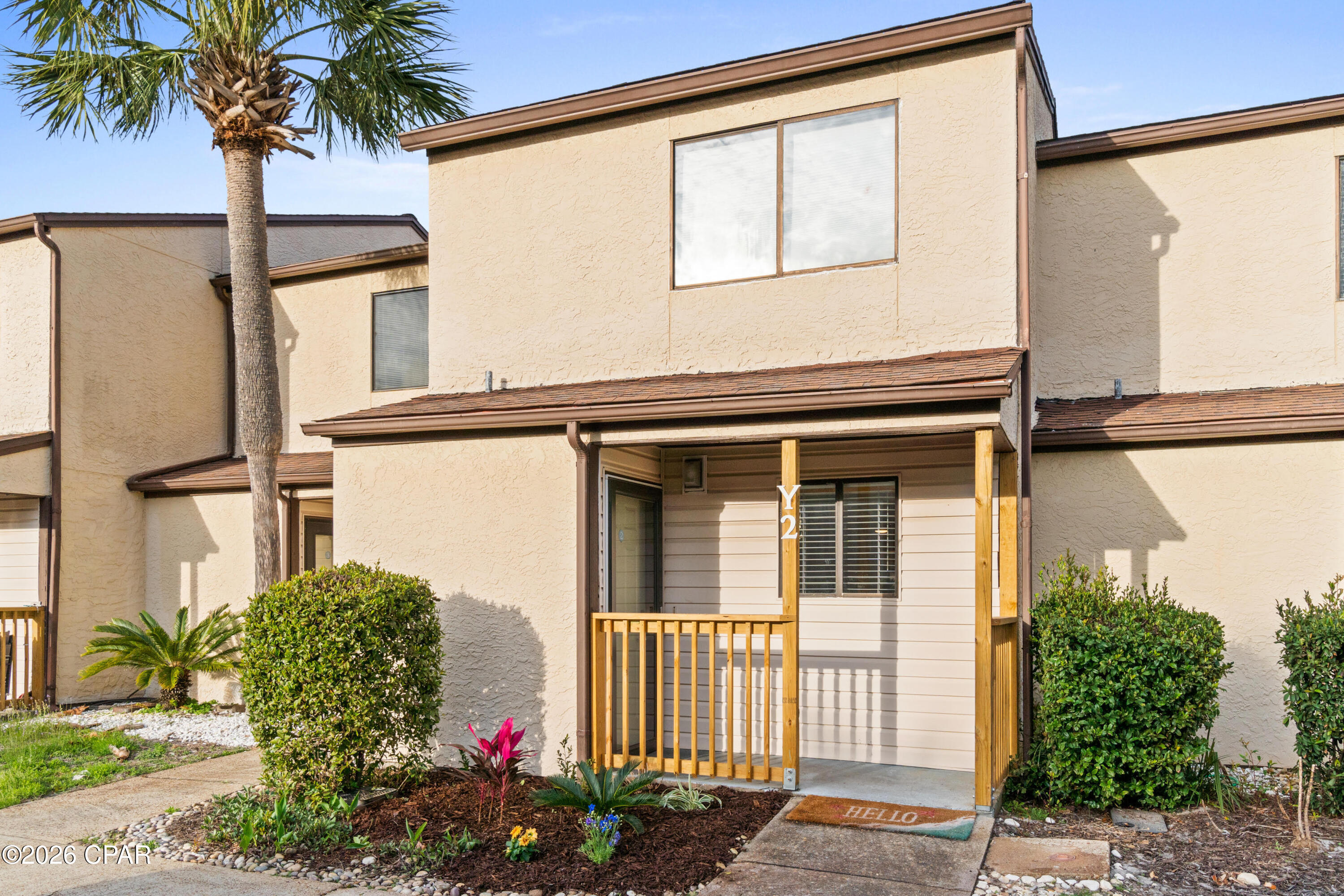 17620 Front Beach Road Y2 — photo