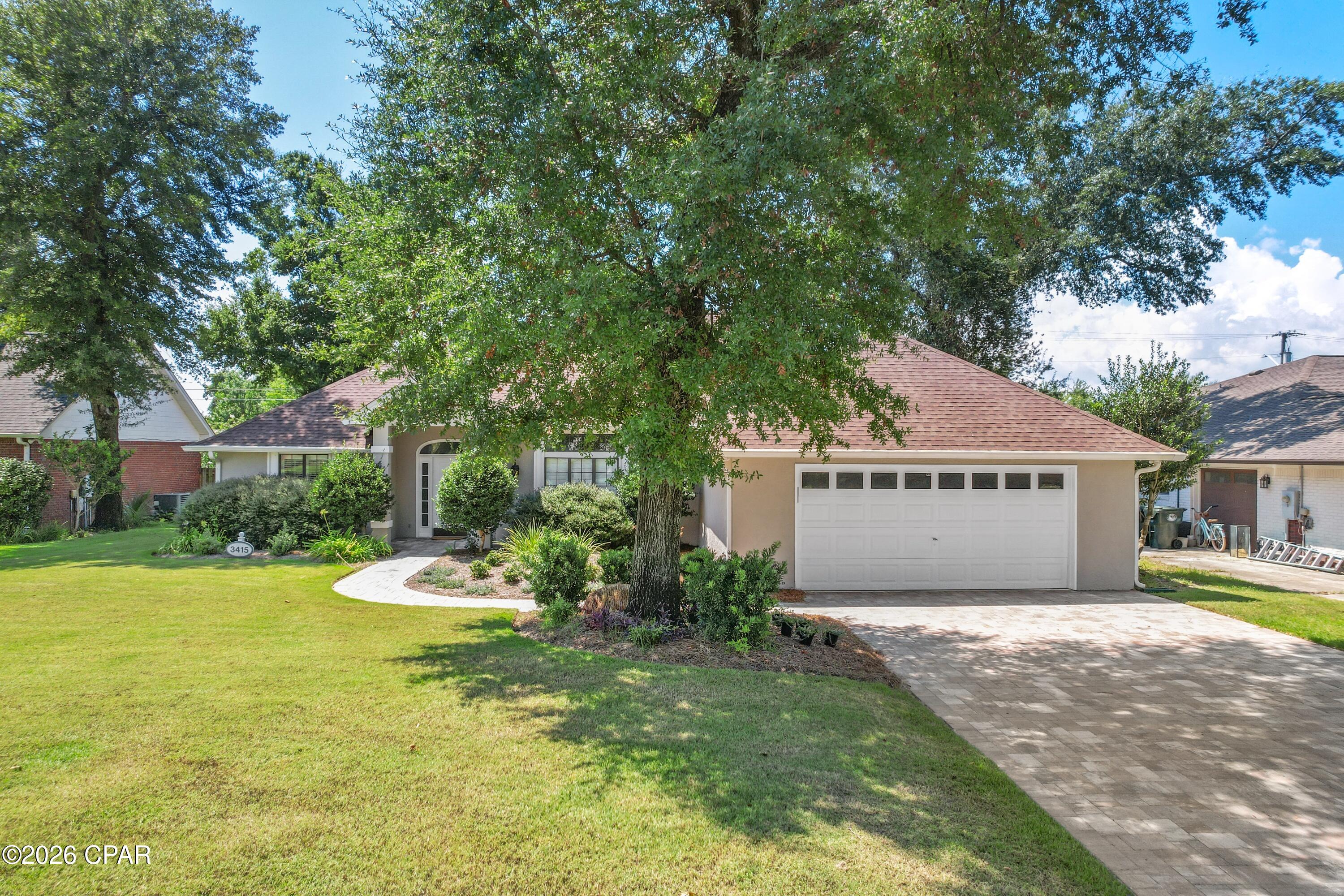 3415 Country Club Court — photo