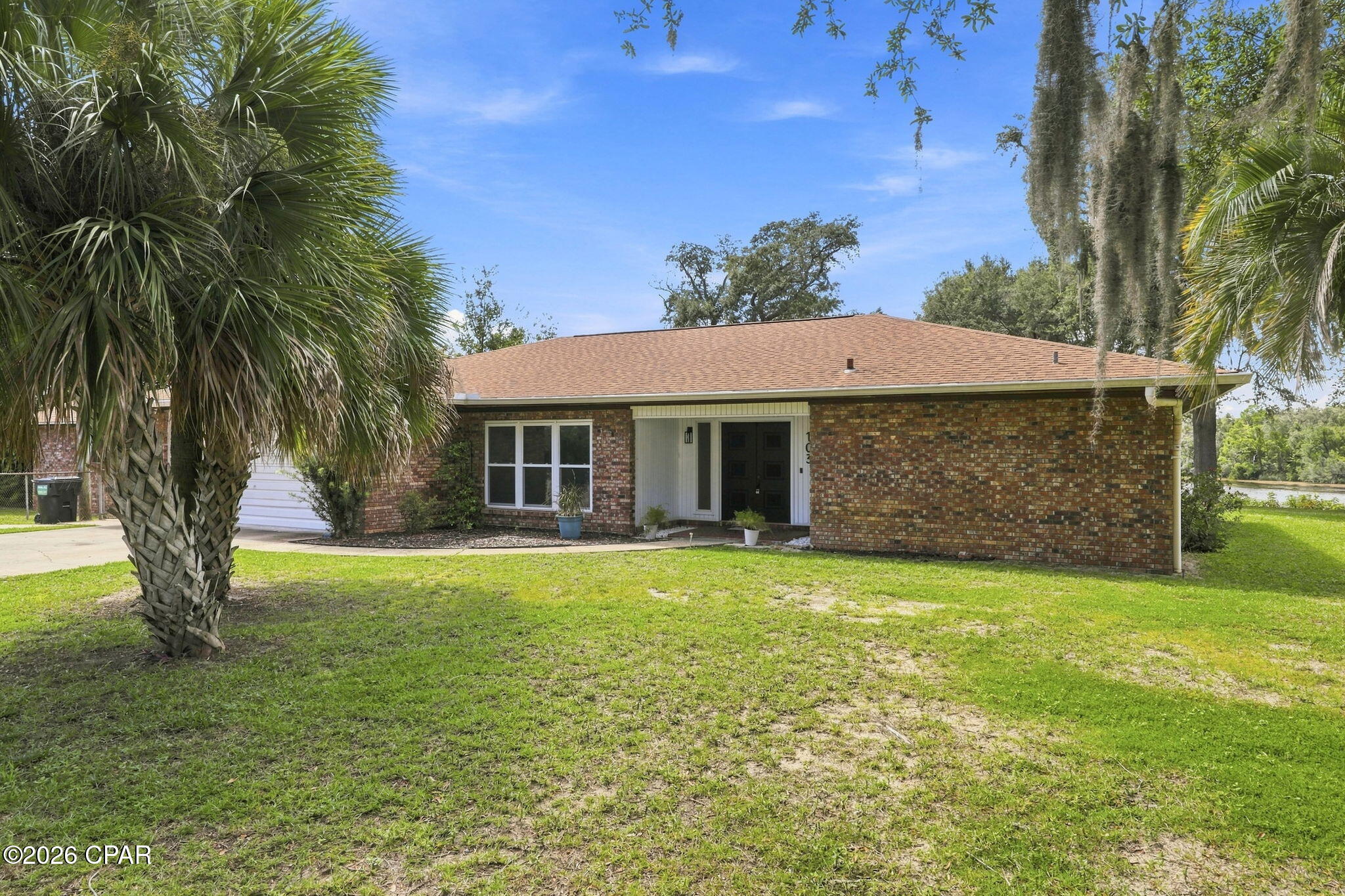 103 Arlington Drive — photo