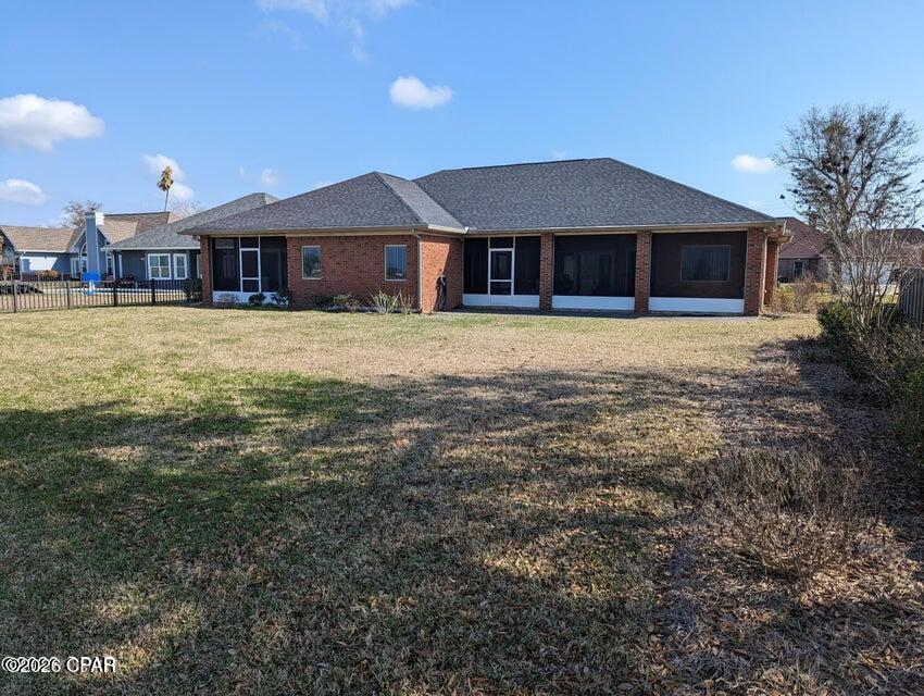3237 Country Club Drive — photo