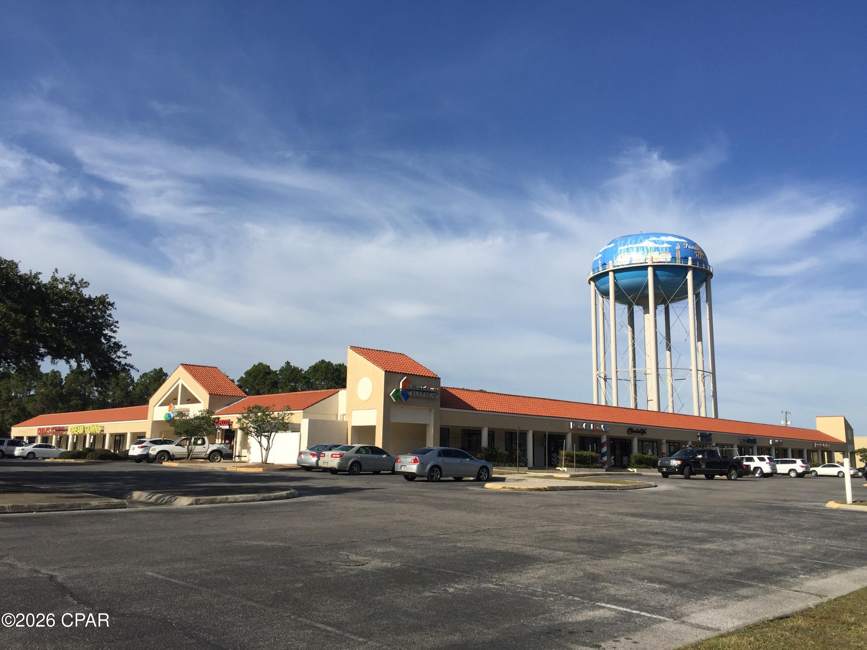 615 N Highway 231 — photo