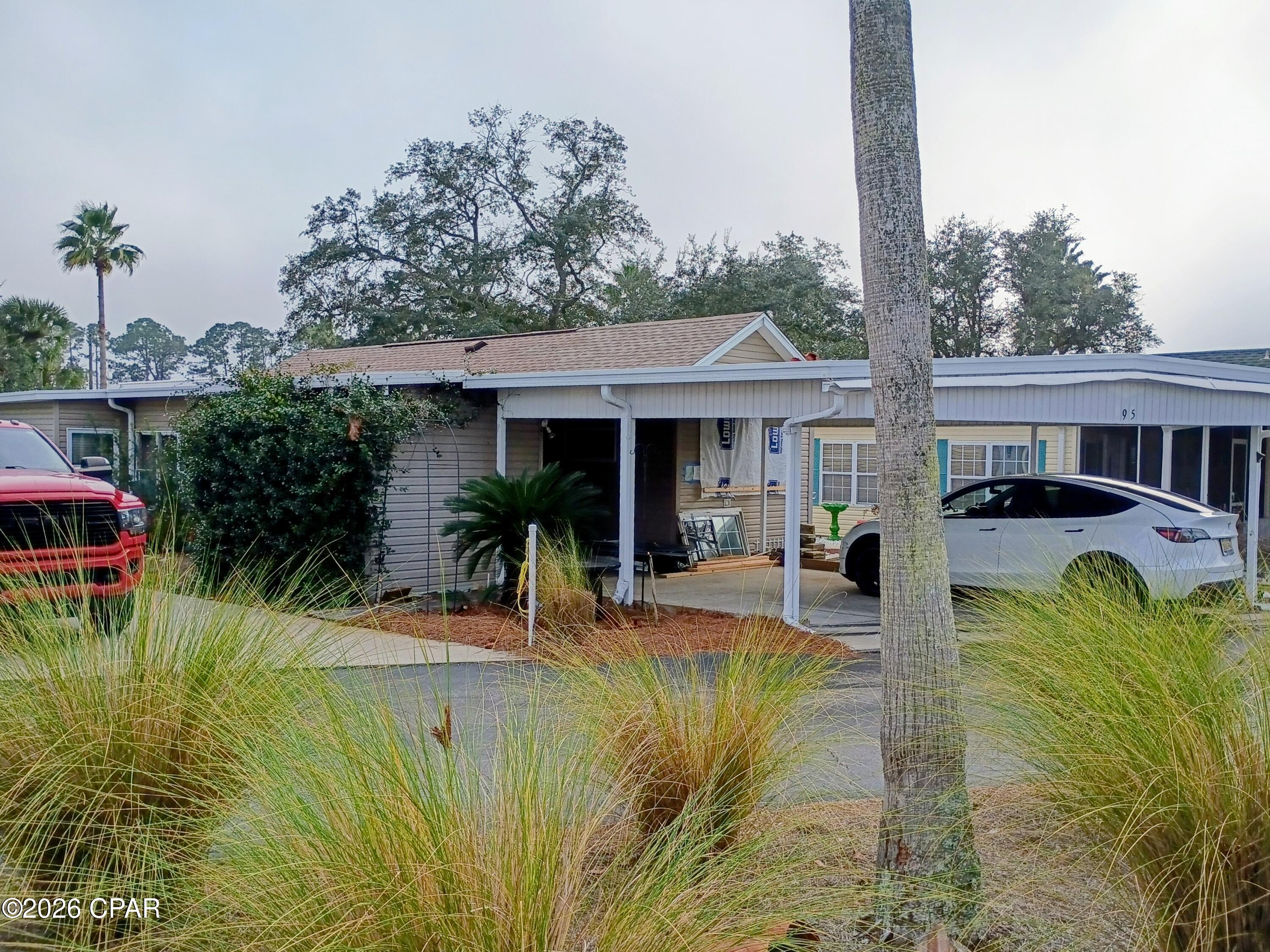 1219 Thomas Drive 95 — photo
