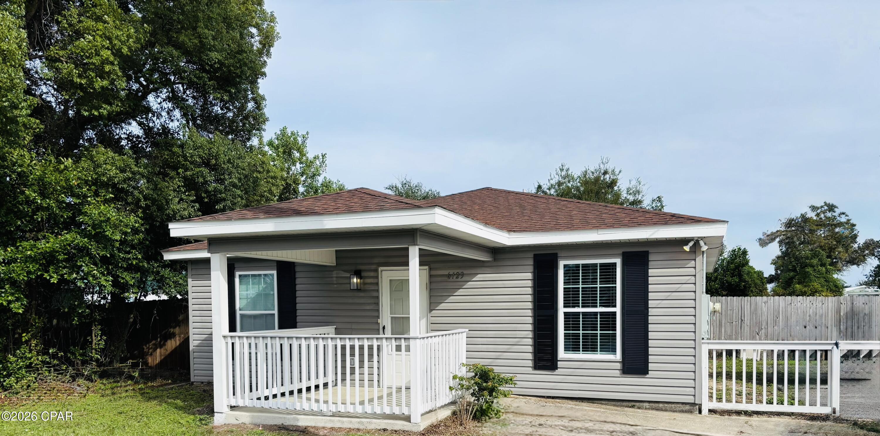 6123 Cherry Street — photo