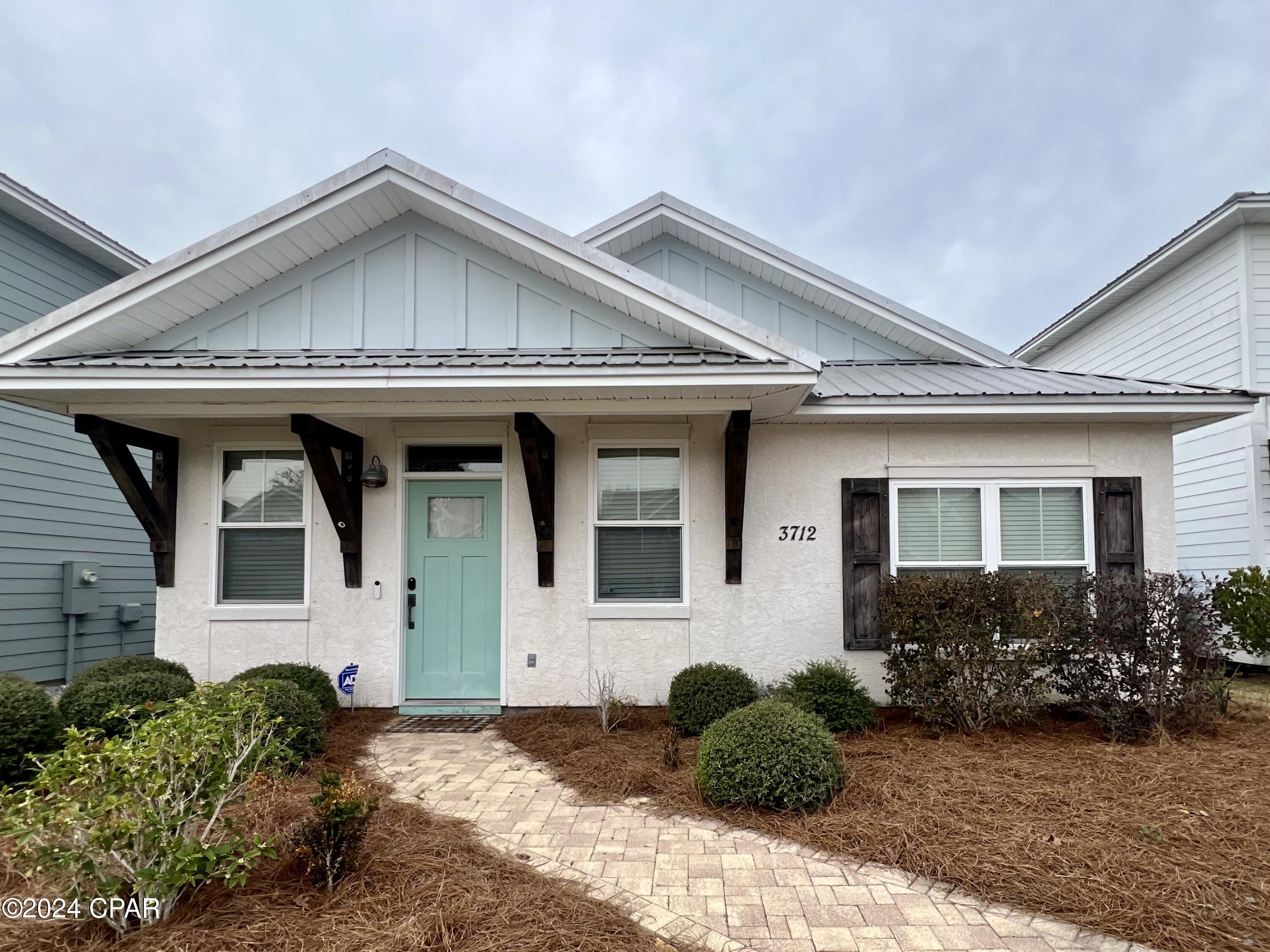 3712 Tiki Drive — photo