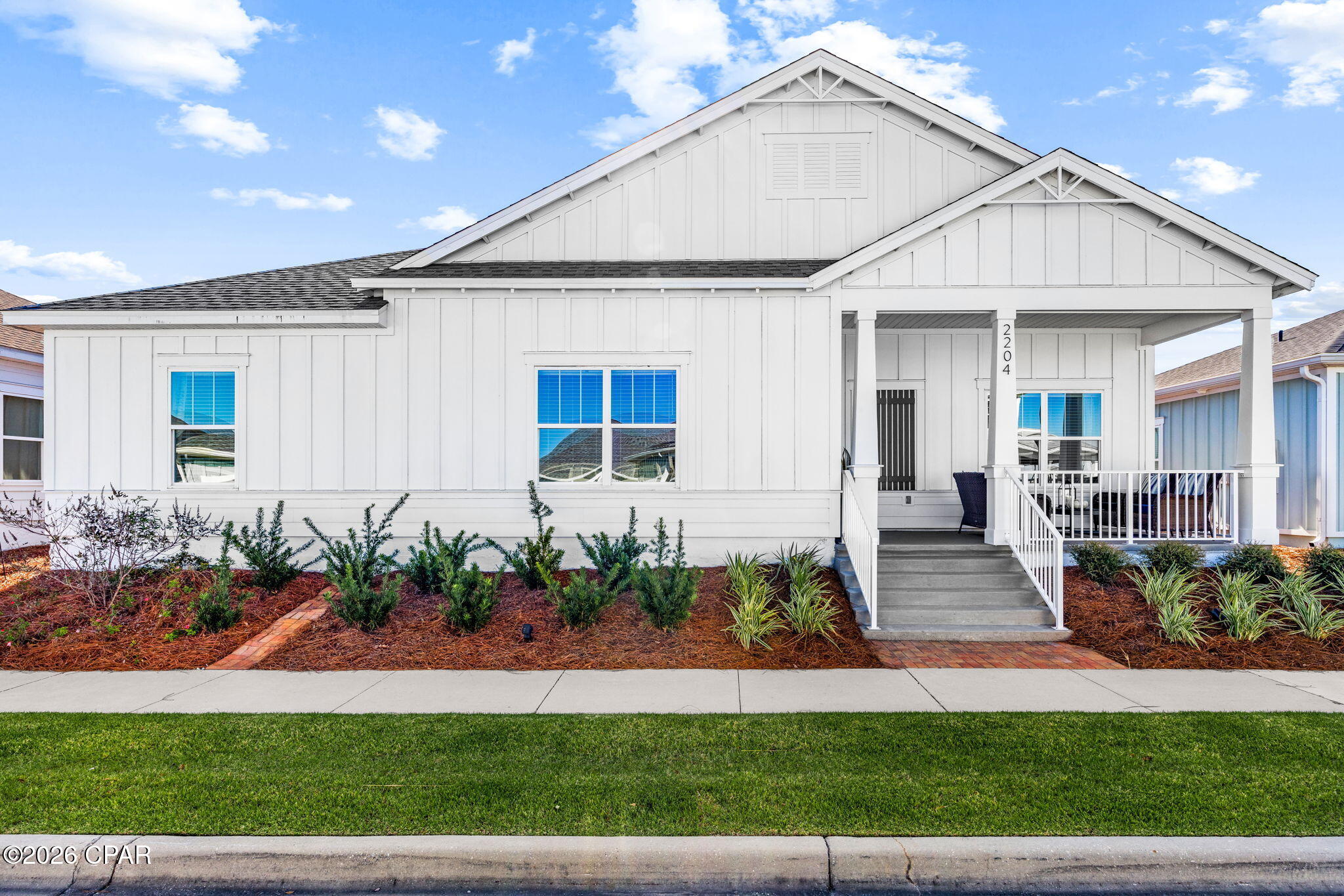 2204 Warbler Street — photo