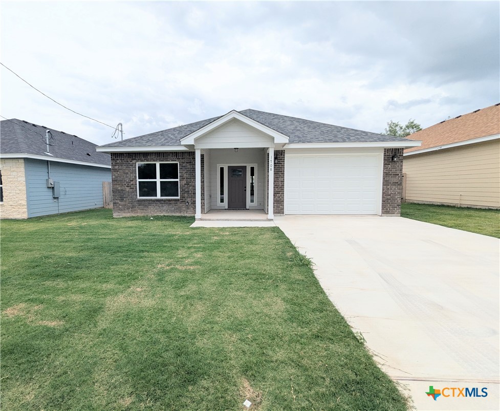 1708 E Ave G — photo