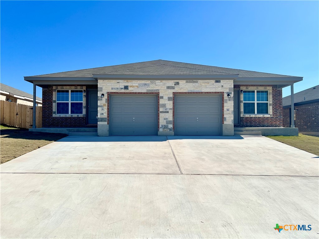 117 Dolphin Drive — photo