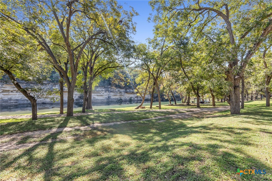 540 River Run 314 — photo