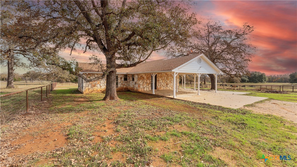 2569 County Road 443 — photo