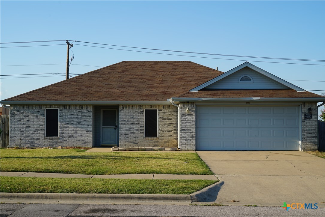 401 James Loop — photo