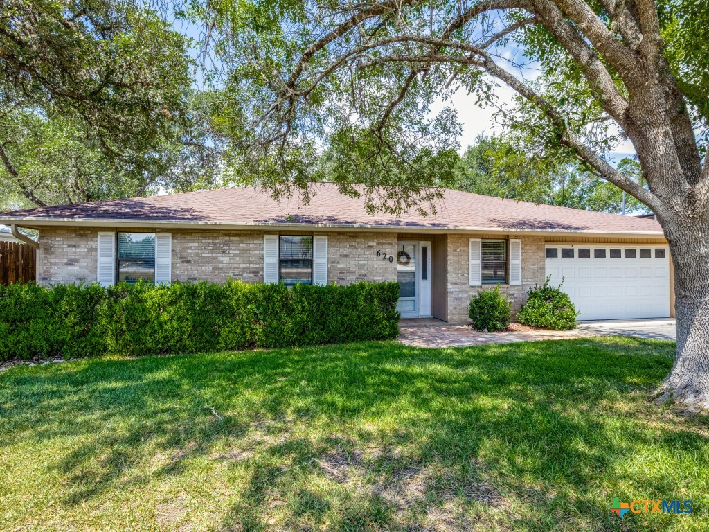 620 Lake Island Drive — photo