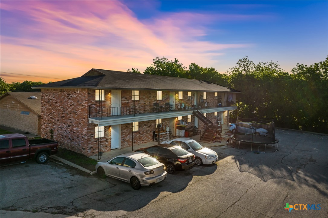 1203 Urbantke Court a-H — photo